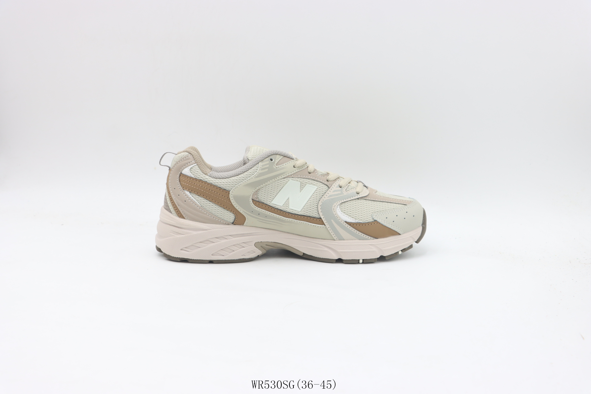 💰100
【真标     新百伦530系列】新百伦/new balance 新百伦NB530跑鞋       卡其
货号：WR530SG尺码： 36 37 37.5 38 38.5 39 40 40.5 41.5 42 42.5 43 44 45
❗️❗️❗️
 New Balance 新百伦530复古老爹鞋跑步鞋  代购小红书平台专供在保留老爹鞋设计精髓之余，设计更加灵活、轻便，十分适合当下季节上脚。鞋身大面积采用网眼材质打造，搭配皮革材质勾勒出鞋身轮廓，带来丰富层次