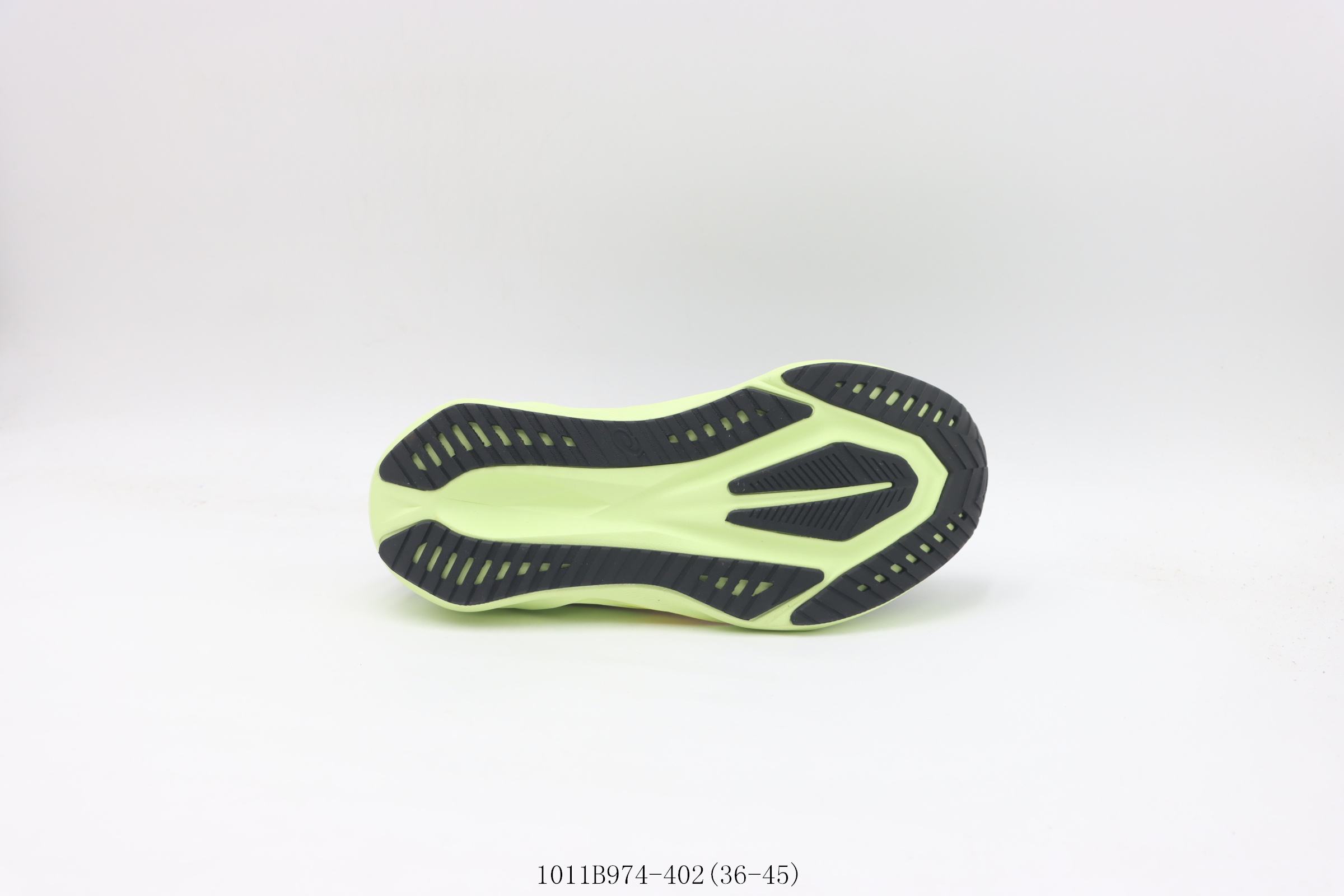 💰130
【真标     亚瑟士】亚瑟士/ ASICS 亚瑟士跑鞋       蓝绿
型号：1011B974-402尺码：36  37 37.5 38 39 39.5 40 40.5 41 42 42.5 43 44 45
❗️❗️❗️
亚瑟士Asics NOVABLAST 5 LE跑步鞋运动鞋