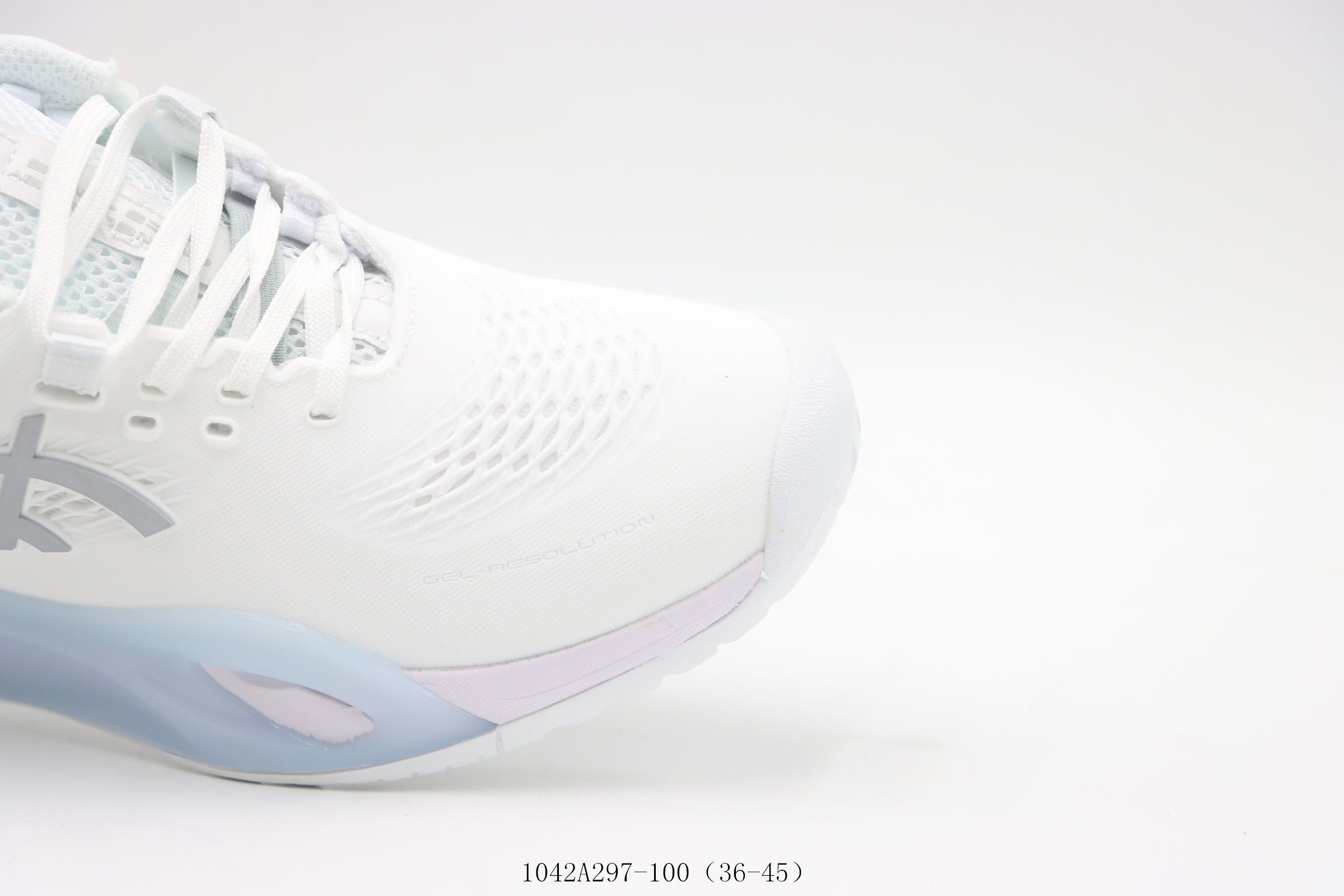 💰200
【公司级    亚瑟士】亚瑟士/ ASICS 亚瑟士跑鞋         白蓝
型号：1042A297-100尺码：36  37 37.5 38 39 39.5 40 40.5 41 42 42.5 43 44 45
❗️❗️❗️
亚瑟士Asics GEL-RESOLUTION X跑步鞋运动鞋