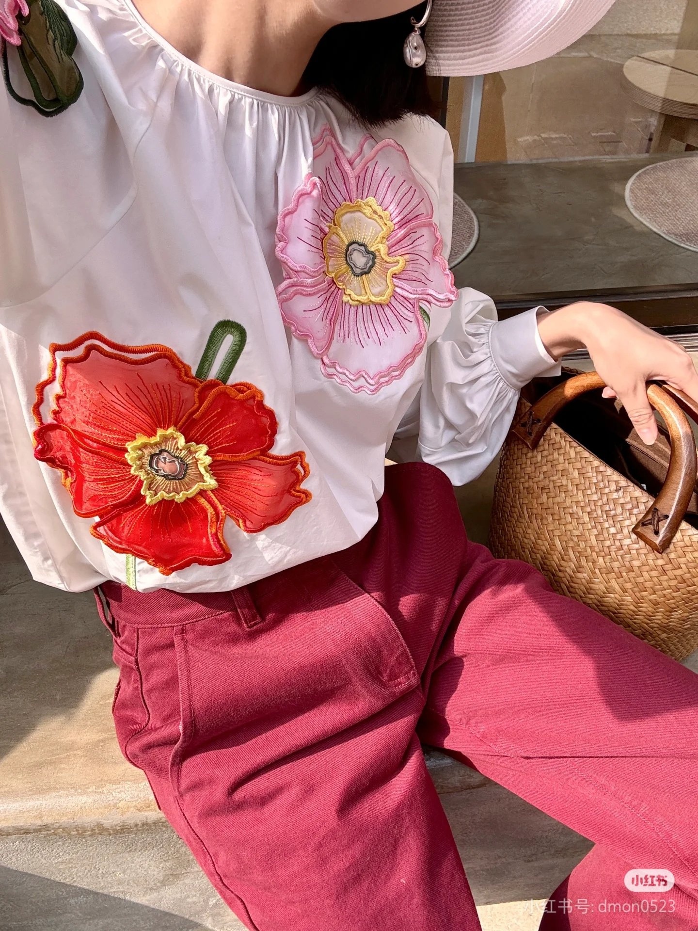 0.25kg/clipped label women's 3D floral detail crewneck shirt top - View 21