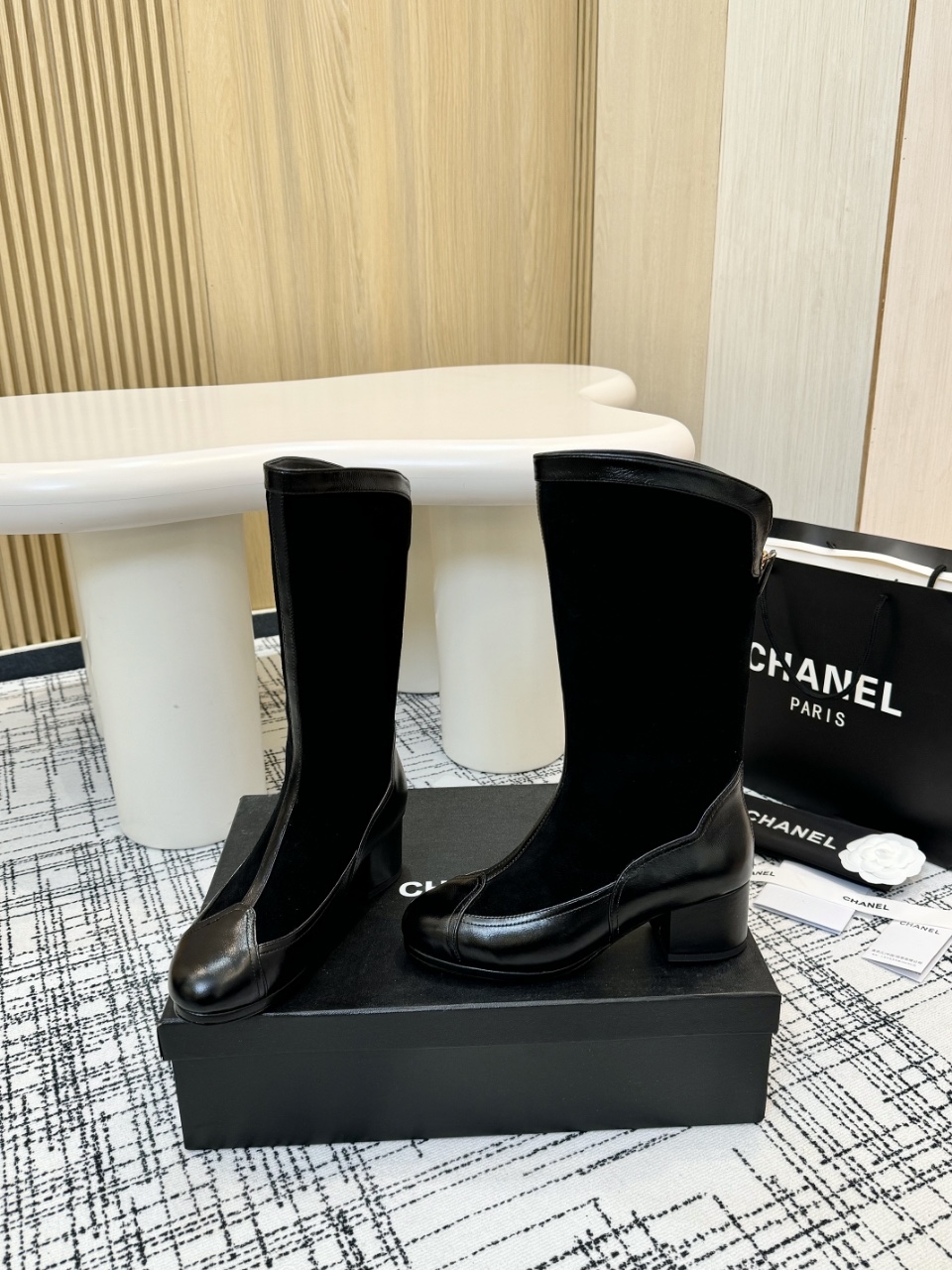 Chanel香奈儿 厚底騎士靴 - エレガントで快適なデザイン
