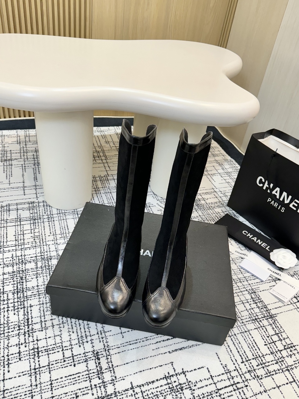 Chanel香奈儿 厚底騎士靴 - エレガントで快適なデザイン