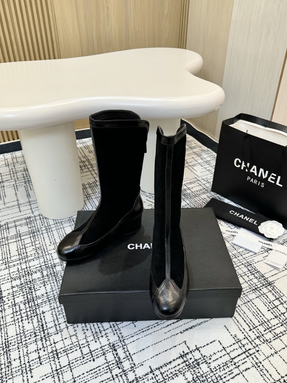 Chanel香奈儿 厚底騎士靴 - エレガントで快適なデザイン