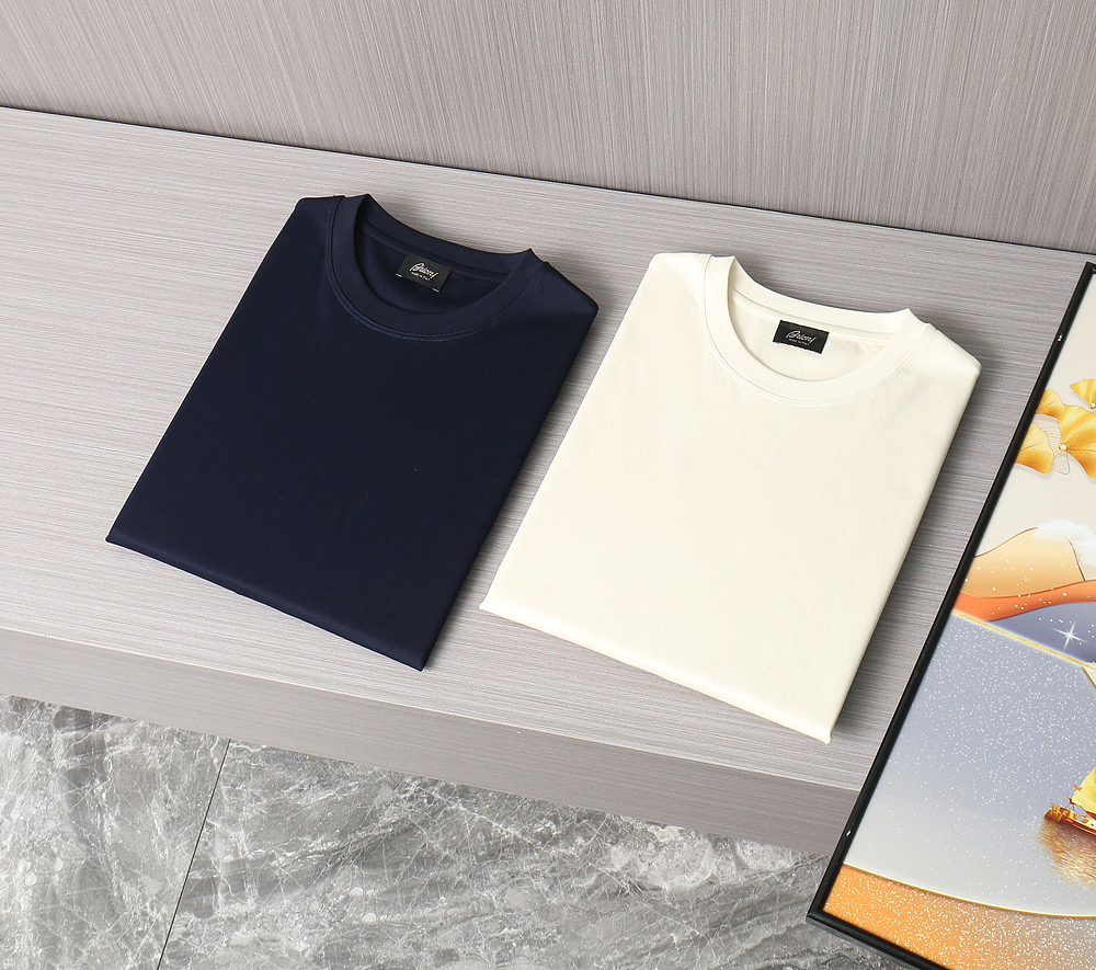 Brioni Men's Luxury T-Shirt, Italian Design, Premium Tencel Cotton 8 i1747754275878 906 0 6