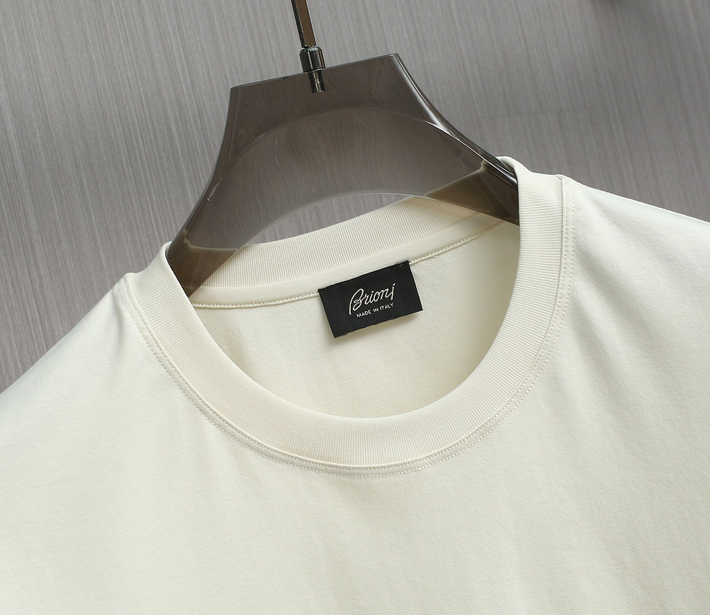 Brioni Men's Luxury T-Shirt, Italian Design, Premium Tencel Cotton 4 i1747754275881 8981 0 2