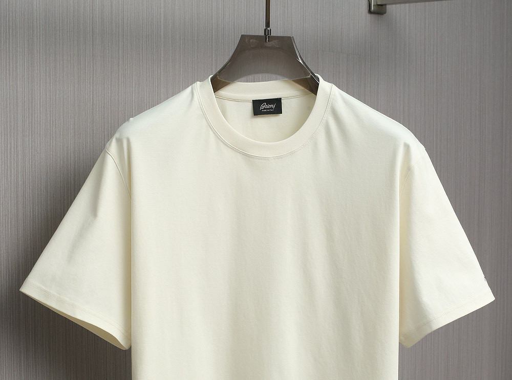 Brioni Men's Luxury T-Shirt, Italian Design, Premium Tencel Cotton 3 i1747754276327 1387 0 1