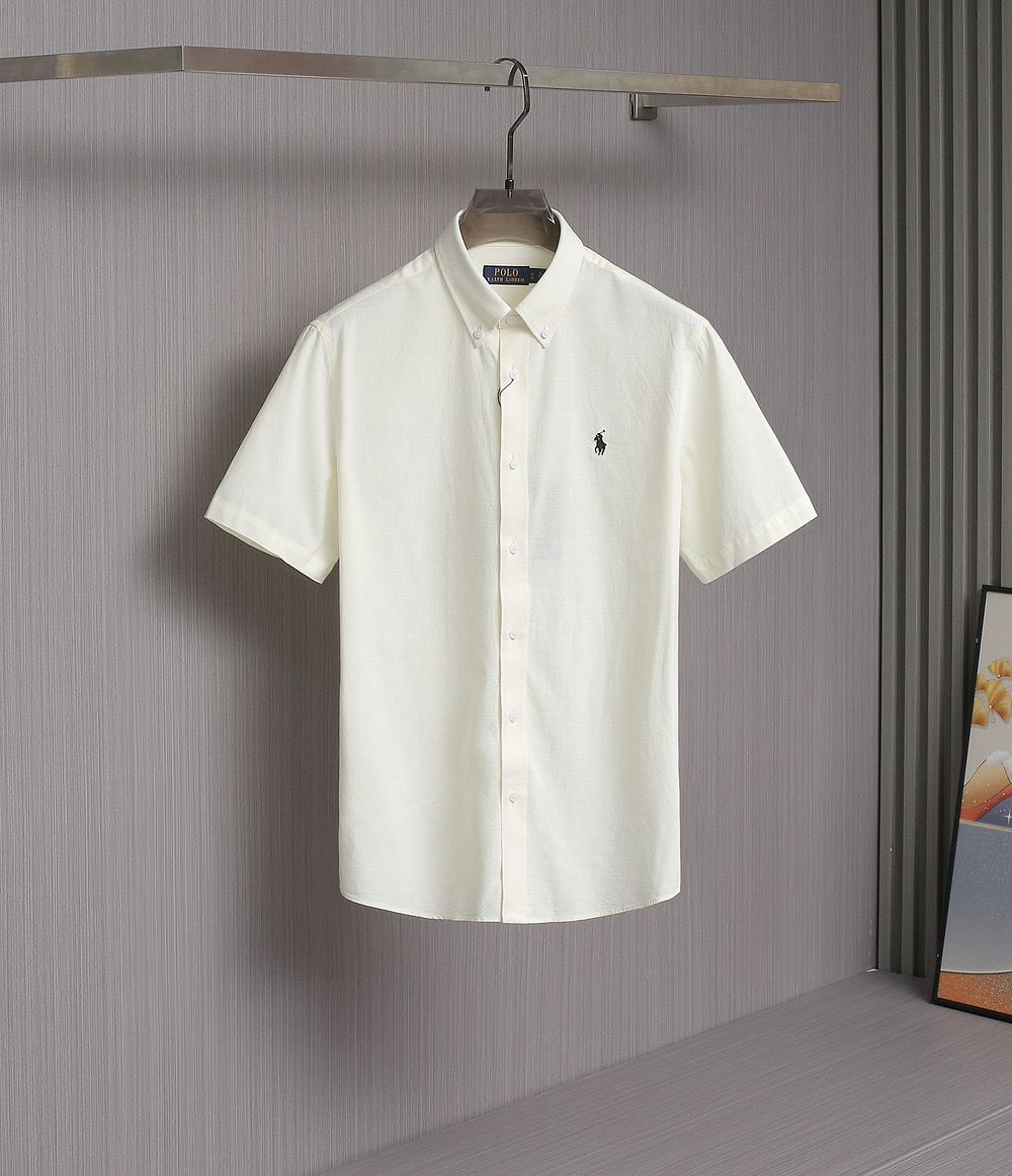 NO:504559,Ruff Lauren classic cotton-linen blend short-sleeved shirt. High-end fashion brand from the United States. Design style blends fantasy, romance, innovation and classical inspiration!  All the details are structured on a value that is not eliminated by time. The fabric is made of imported cotton and linen blended fabric!  Combining the breathability of thread and the softness of cotton. Left chest classic Knight brand embroidery!  Perfectly interpret the romantic and classical inspiration of the brand!  Excellent cut, three-dimensional style, comfortable fabric, and better fit!  A must-have item for men all year round!  S-XXL. Dark blue, bright blue, light blue, white, beige five colors and four colors are available in stock!  ,shirts,T-shirt,alexander wang19860909拉夫劳伦经典棉麻混纺短袖衬衫.来自美国的高端时尚品牌.设计风格融合幻想、浪漫,创新和古典的灵感呈现！所有的细节架构在一种不被时间淘汰的价值观上.面料采用进口棉麻混纺面料！兼具麻的透气和棉的柔软.左胸经典骑士品牌刺绣！完美诠释品牌浪漫古典的灵感气息！精良的裁剪,立体版型,舒适的面料,贴身穿着更佳！男士一年四季必备单品！S-XXL.深蓝,亮蓝,浅蓝,白色,米黄色五色四色现货发售！,,shirts,T-shirt,alexander wang,Men's clothing