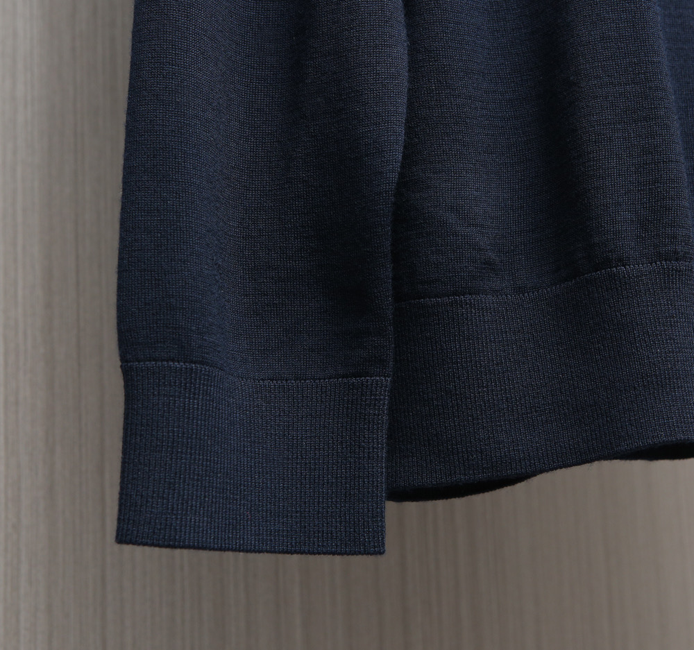 【🌹🌹🌹lp🆕Polo领100%纯羊毛薄款羊毛衫！时尚前沿·新品璀璨发布。在这个秋冬交替的浪漫时节，lp