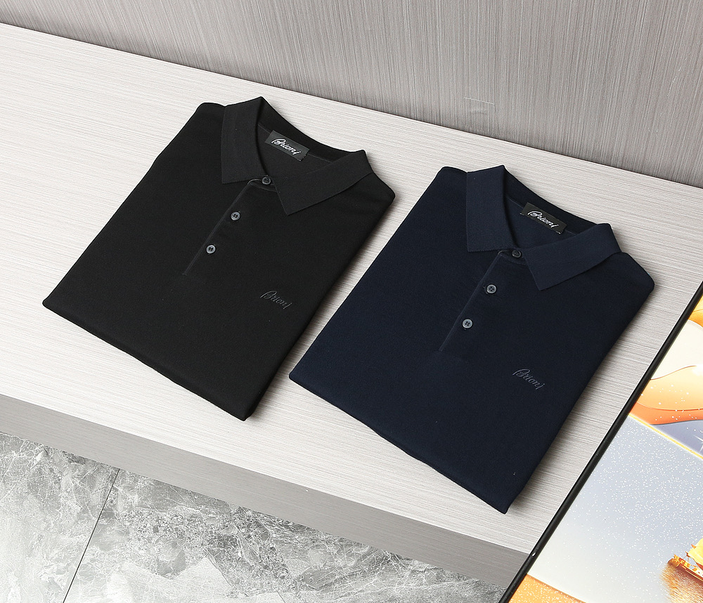 【🌹🌹🌹布里尼奥家Polo领100%纯羊毛薄款羊毛衫！时尚前沿·新品璀璨发布。来自意大利罗马的高端奢侈品