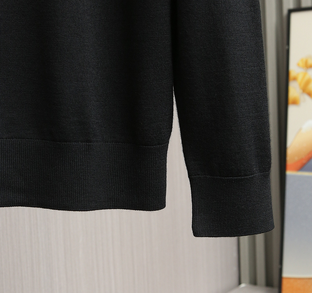 【🌹🌹🌹布里家Polo领100%纯羊毛薄款羊毛衫！时尚前沿·新品璀璨发布。来自意大利罗马的高端奢侈品牌，