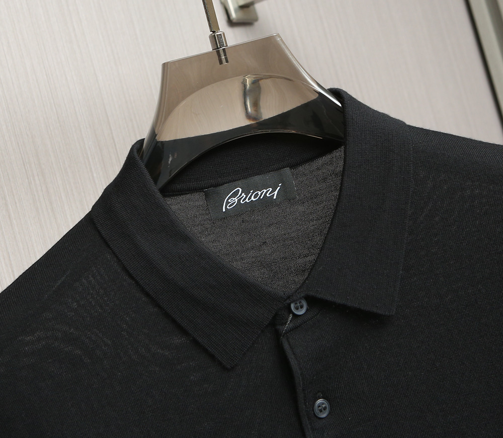 【🌹🌹🌹布里家Polo领100%纯羊毛薄款羊毛衫！时尚前沿·新品璀璨发布。来自意大利罗马的高端奢侈品牌，