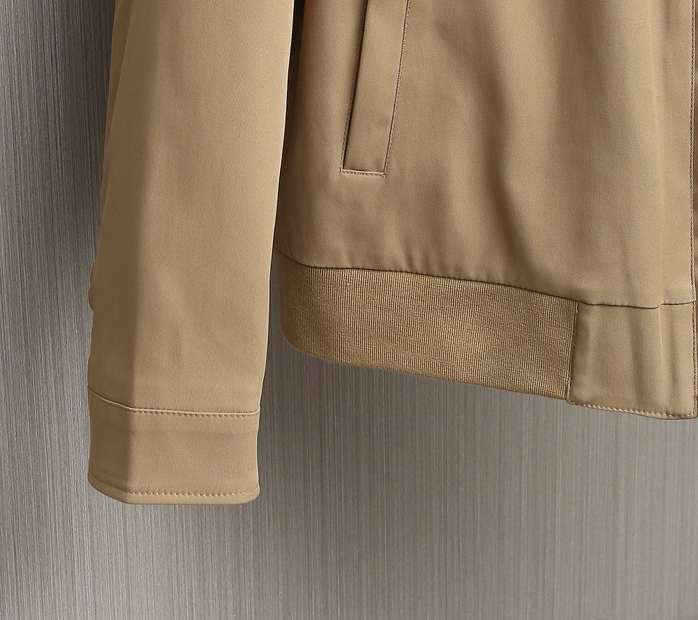 【🌹🌹🌹BC秋冬时尚夹克。简约廓形，邂逅意式奢华美学 BC轻商务夹克外套】在男士时尚的广袤版图中，总有一