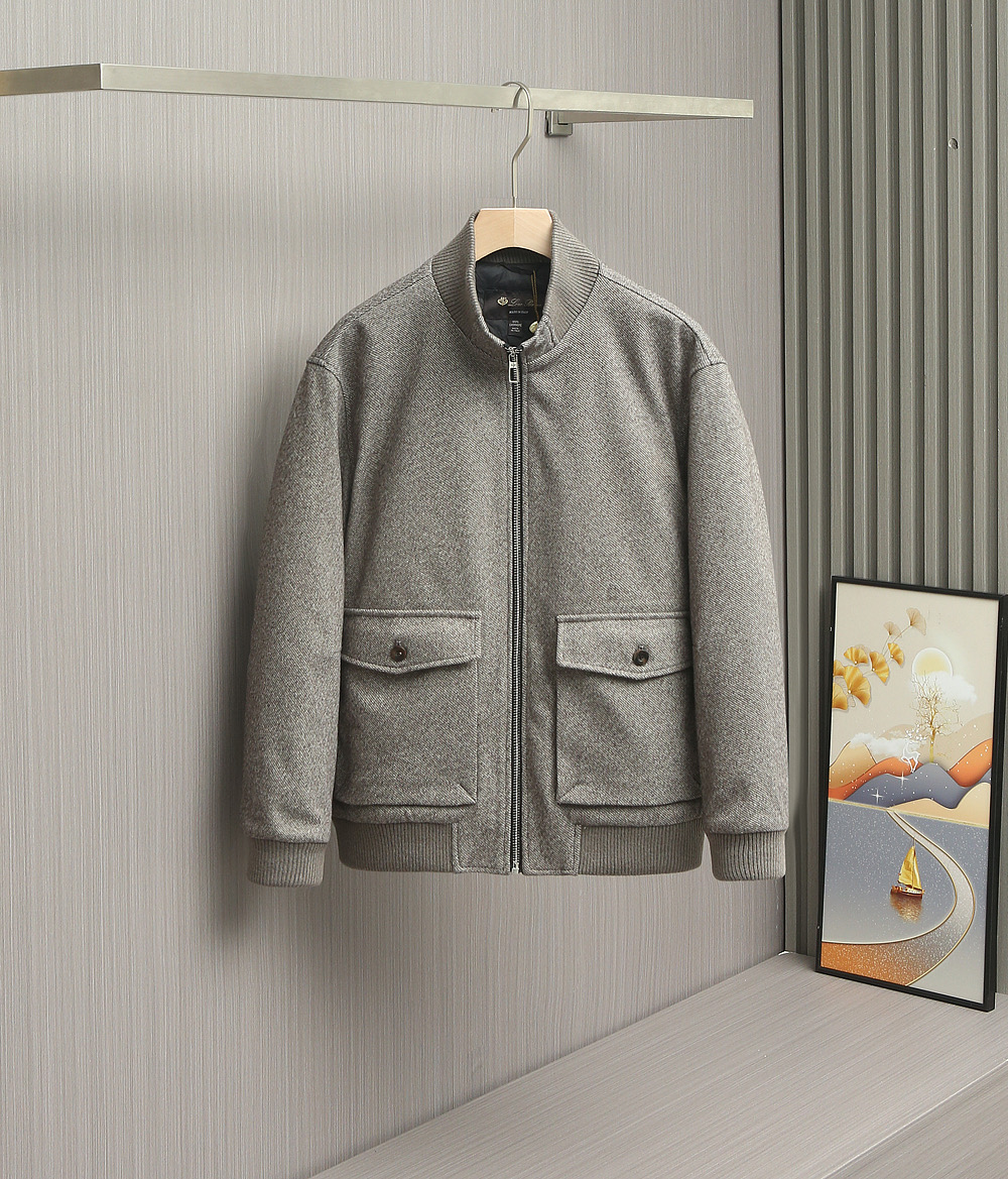 羽绒服 【25年秋冬新品震撼上架啦！🌹🌹🌹诺悠翩雅羊绒搭配内里鹅绒夹克羽绒服。（Loro Piana）以