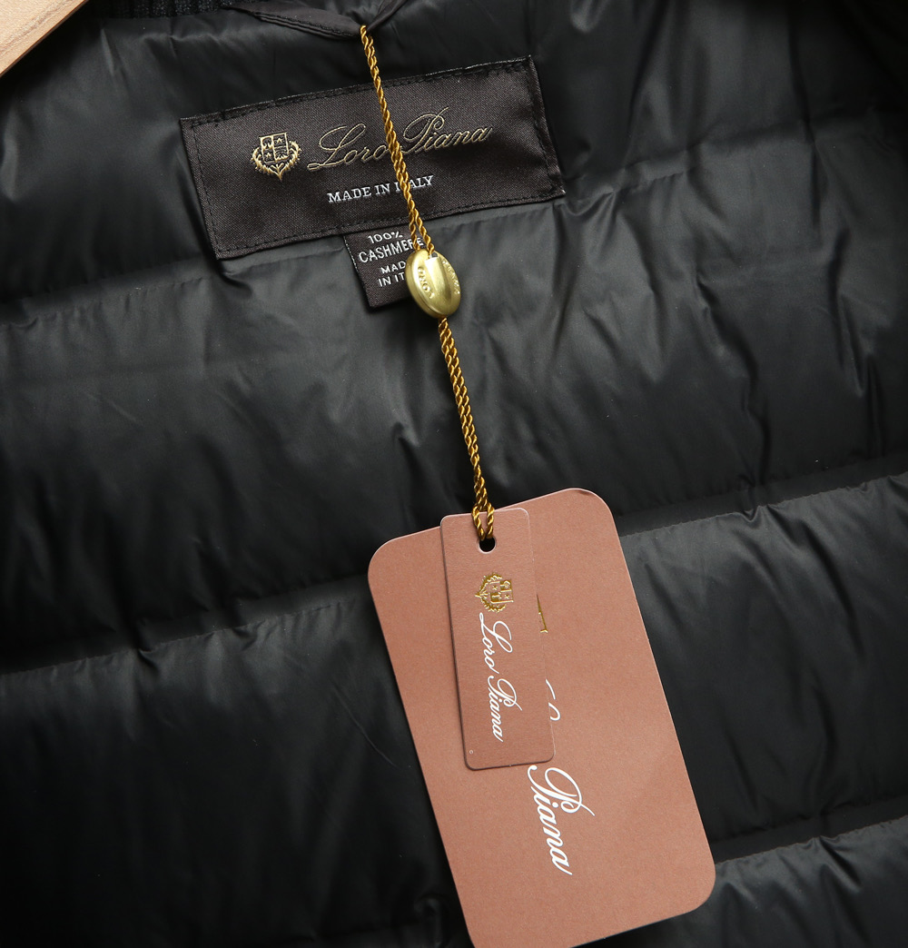 羽绒服 【25年秋冬新品震撼上架啦！🌹🌹🌹诺悠翩雅羊绒搭配内里鹅绒夹克羽绒服。（Loro Piana）以