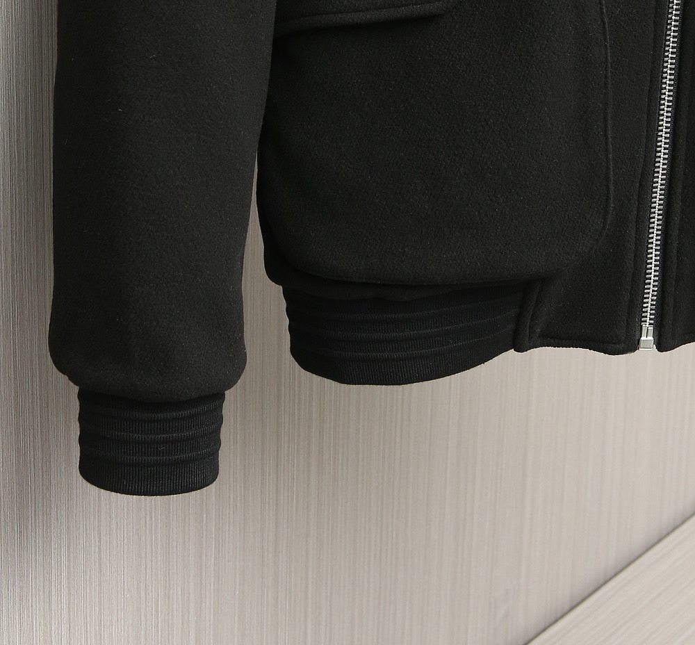 羽绒服 【25年秋冬新品震撼上架啦！🌹🌹🌹诺悠翩雅羊绒搭配内里鹅绒商务领夹克羽绒服。（Loro Pian