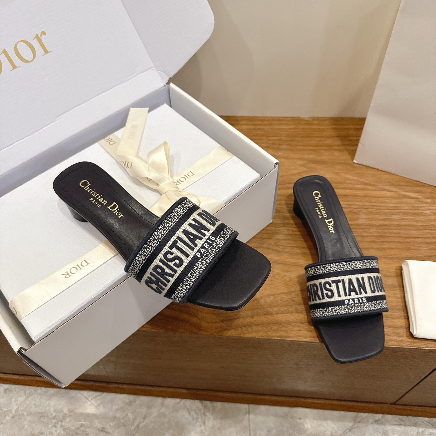 Dior Slides