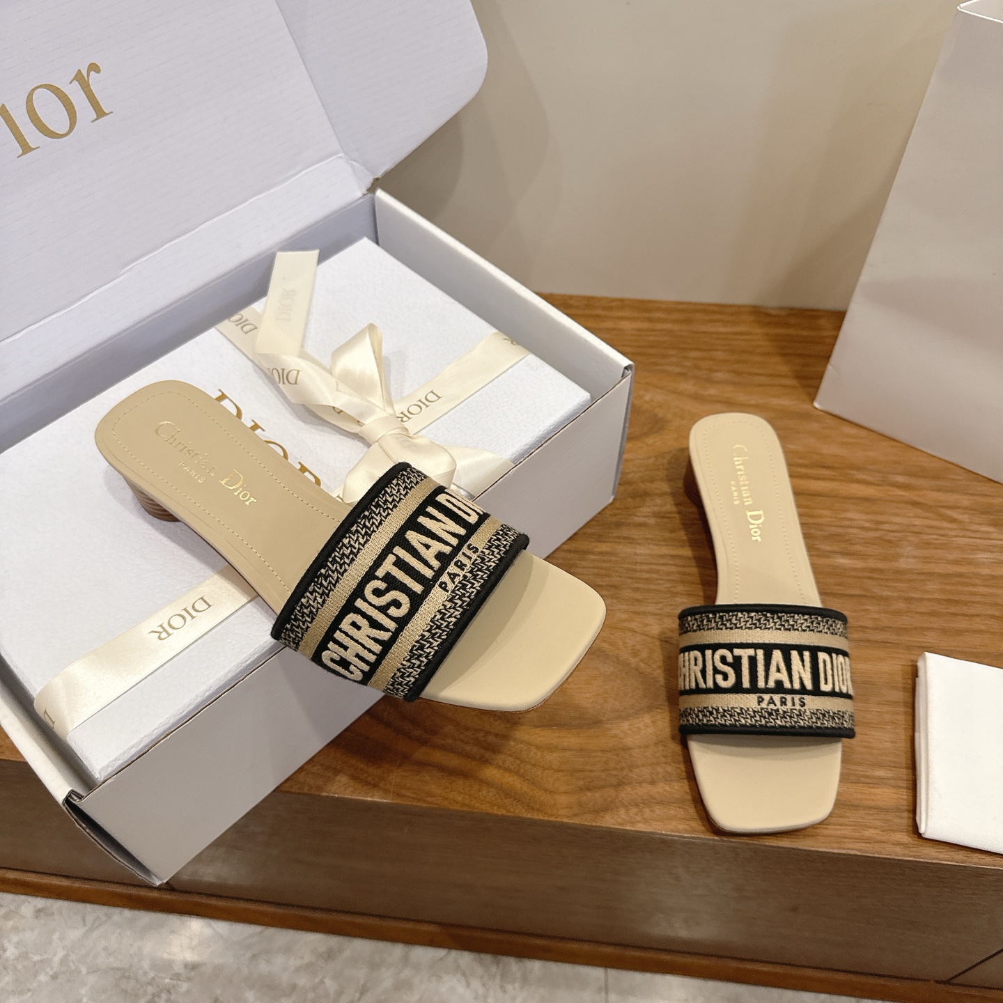Dior Slides