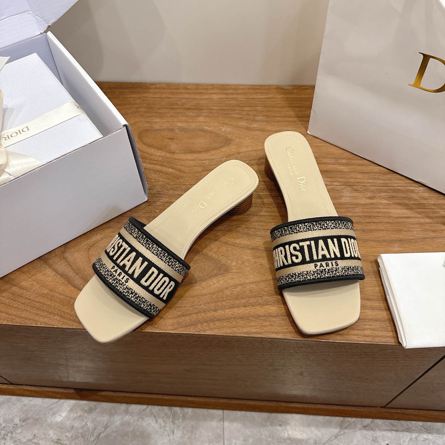 Dior Slides
