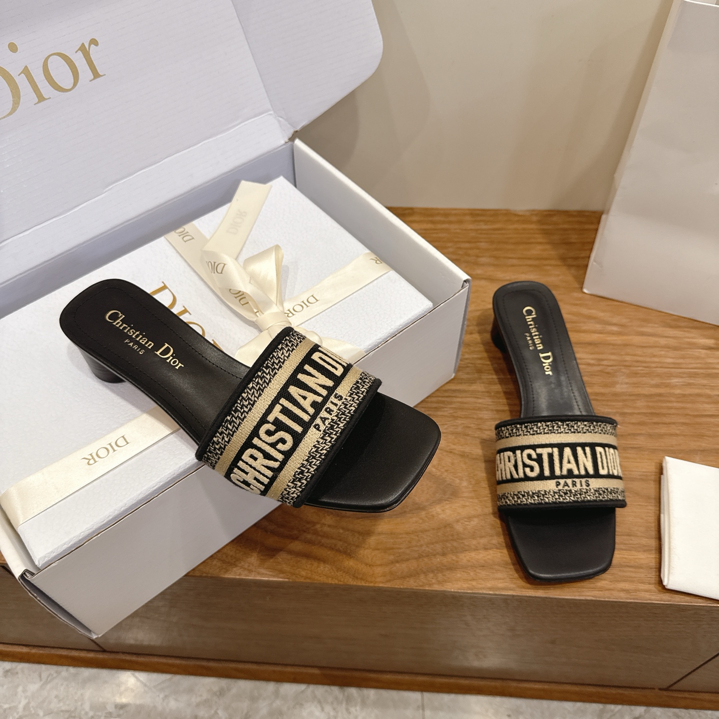 Dior Slides