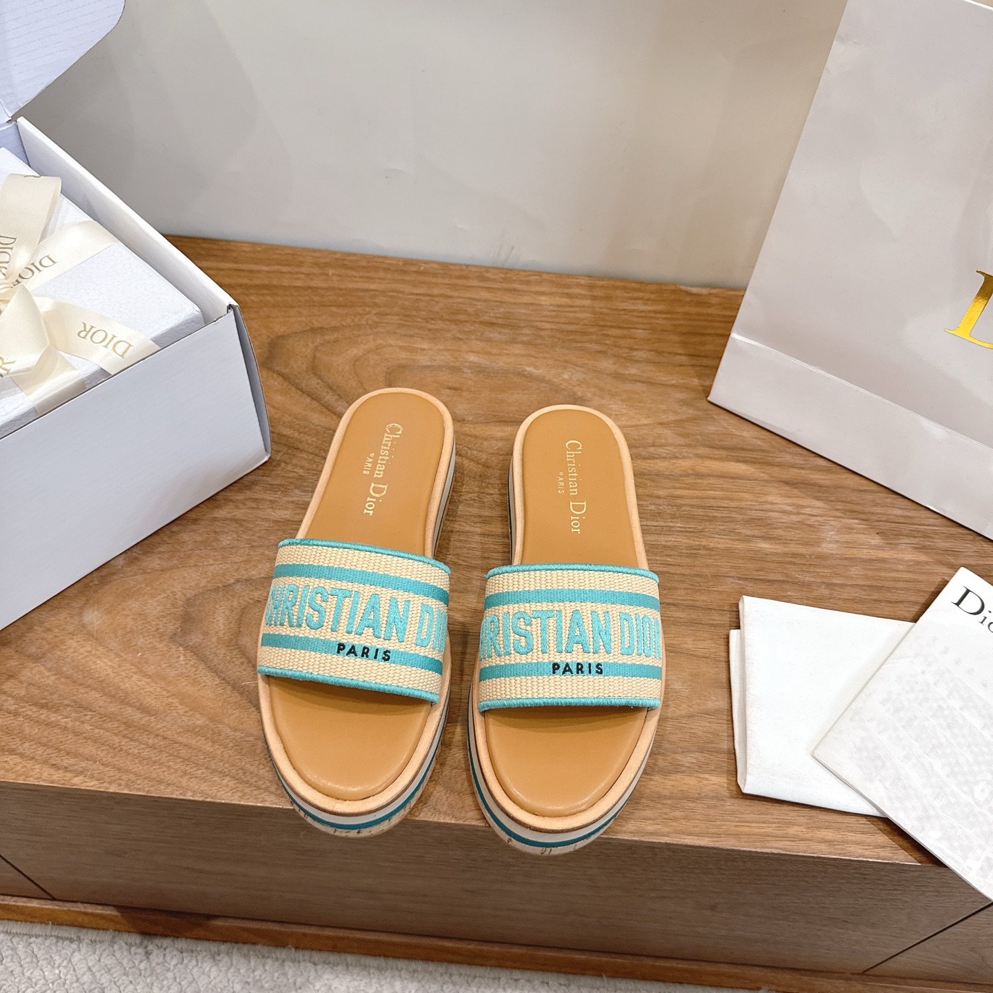 디올 신발 79966 Dior Shoes