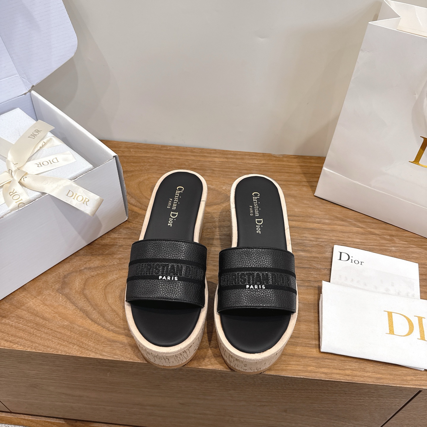 디올 신발 79949 Dior Shoes