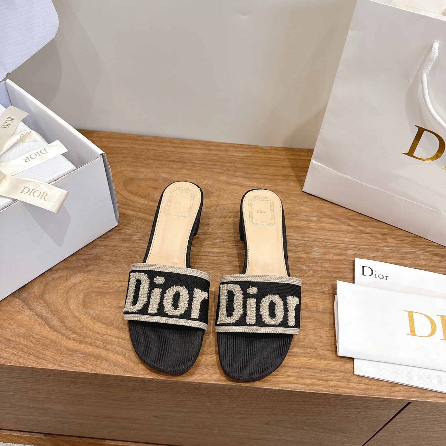 디올 신발 79945 Dior Shoes