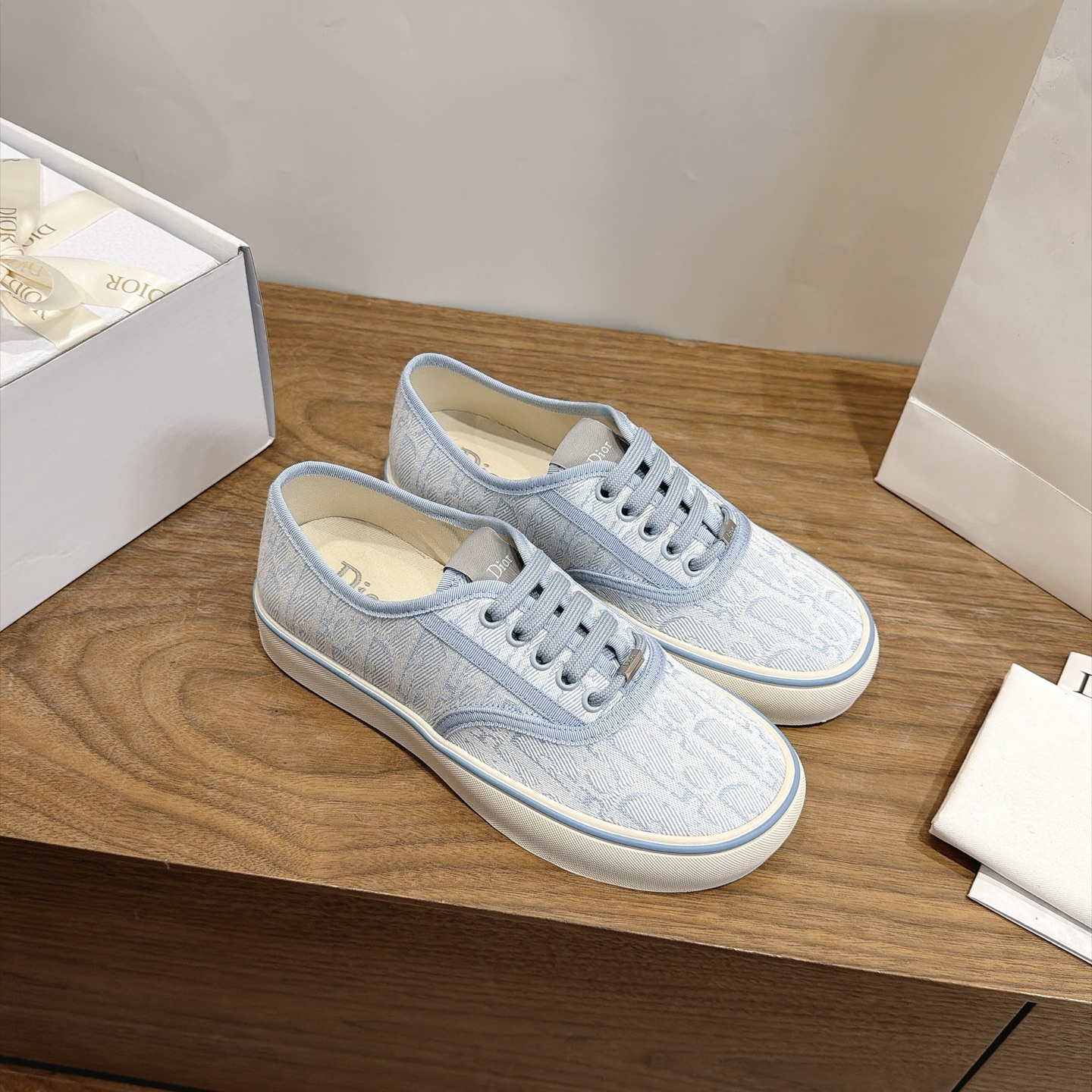 Dior Light Blue Oblique Low Top Sneaker