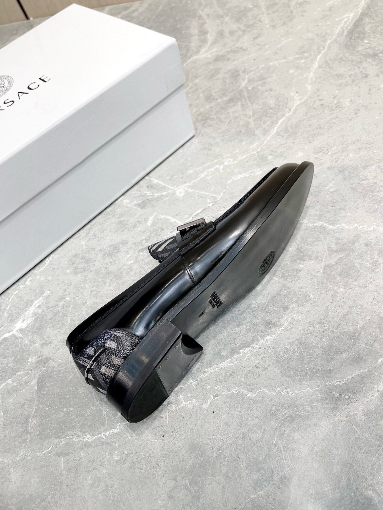 Versace Style Leather Men's Shoes style reference detail image 6 from source 781470