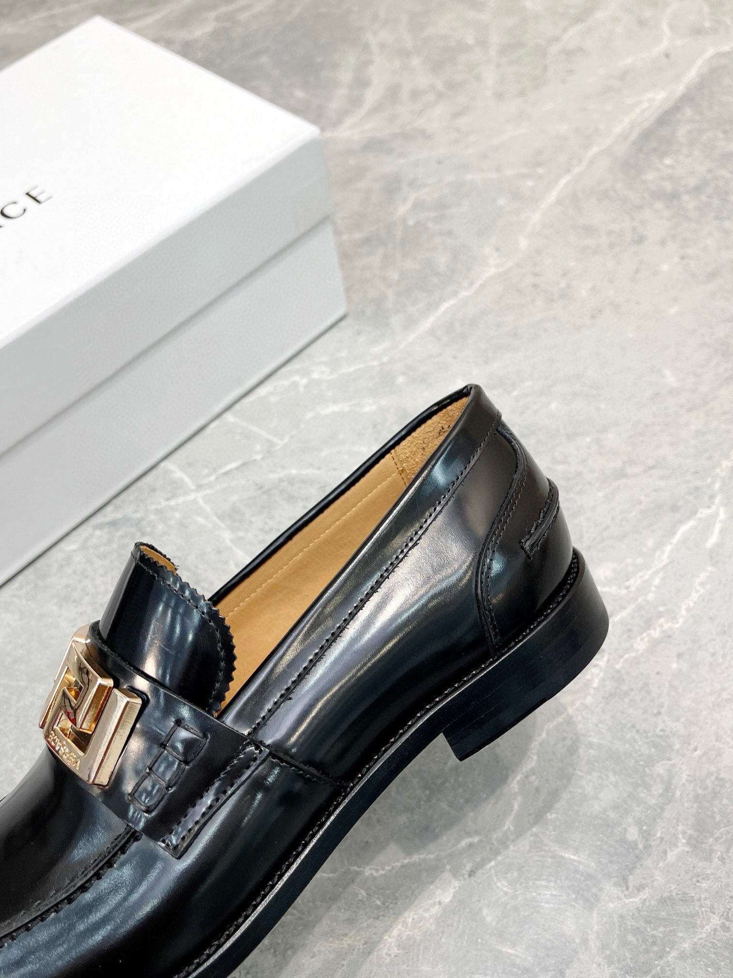Versace Style Leather Men's Shoes style reference detail image 8 from source 781471