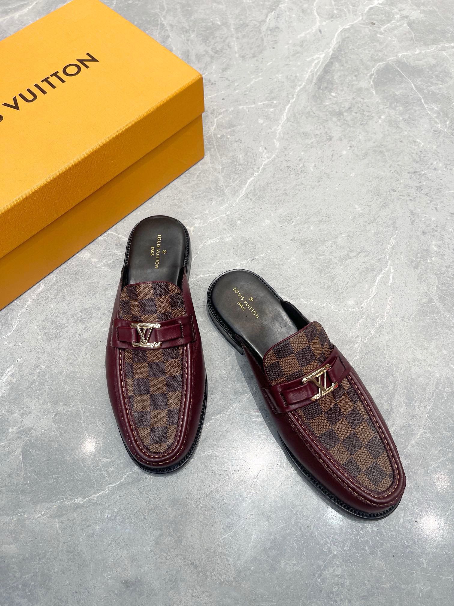 Louis Vuitton Men's Leather Mules with Damier Pattern 4 i1723661654 2651 5