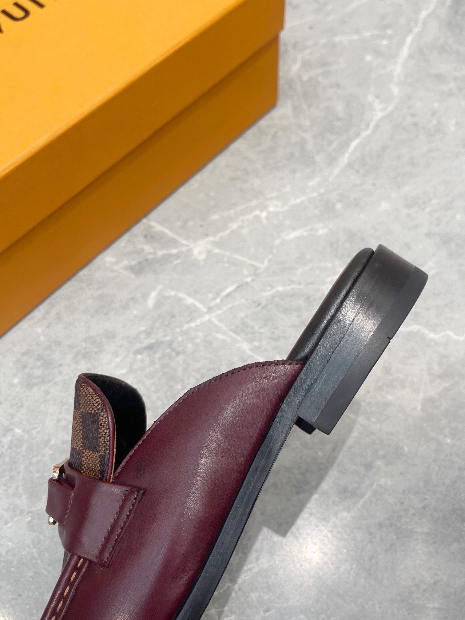 Louis Vuitton Men's Leather Mules with Damier Pattern 8 i1723661654 8596 3