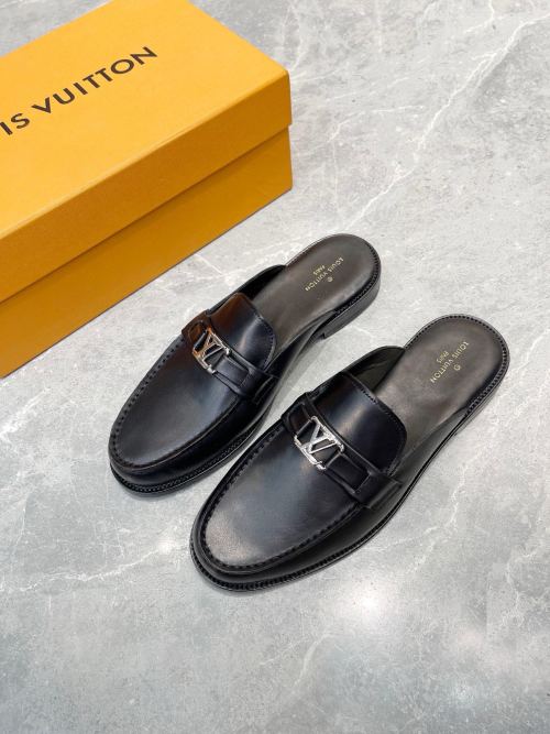 Louis Vuitton حذاء رجالي فاخر من الجلد الطبيعي بتصميم عصري 1 Louis Vuitton حذاء رجالي فاخر من الجلد الطبيعي بتصميم عصري