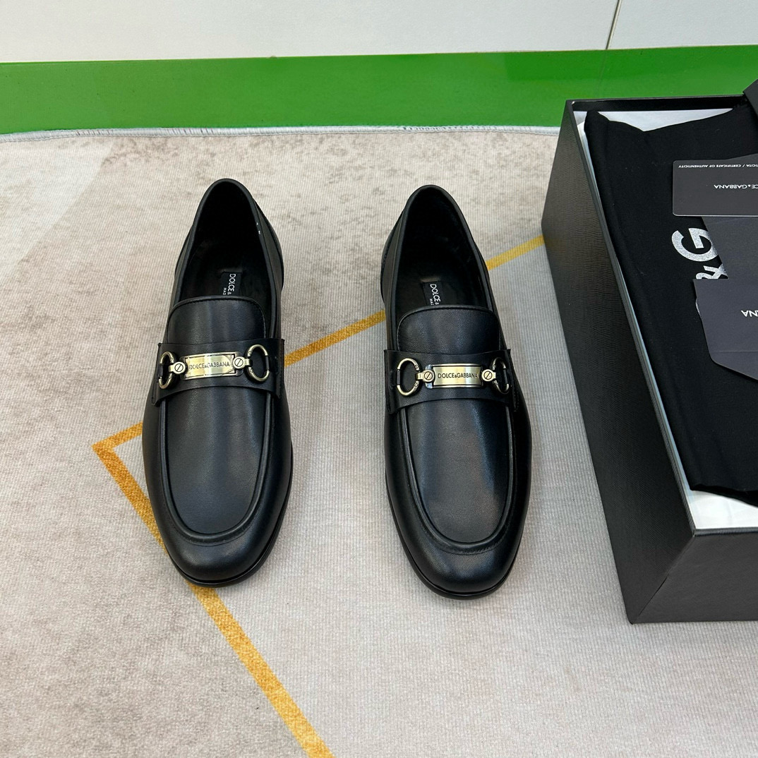 NO:354618,【D&*G】, top crafts, fashionable formal leather bottom, regular code 39-44, (5-10) will be released simultaneously!  goods!  Top-level handicrafts [Strong] Italy has fully imported raw leather calf noodles (super texture and feel), imported calf leather inside, and fully imported leather genuine leather bottom!  !  Super ritual sense!  Gentlemanly style!  38,45,46 Custom made non-return, cowhide, Leather soles19860909【D&*G】 ,顶尖工艺品 时尚正装皮底 正码39一44,(5一10) 同步发售！货！顶级手工艺[强]意大利全面进口原皮料小牛面(超强质感、手感),内里进口小牛皮,全进口皮丕真皮大底！！超级仪式感！绅士风！38,45,46定做不退换,,cowhide,Leather soles,Men's shoes