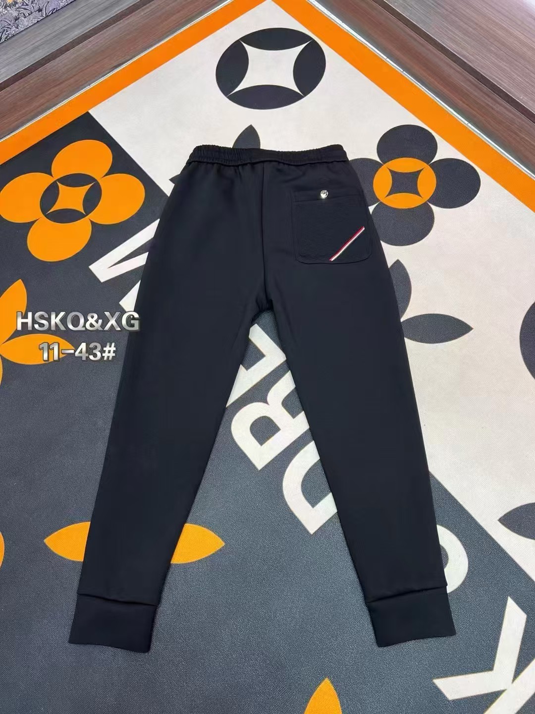 盟可睐 Moncler 高定典藏经典高奢皮具手袋托特包斜挎包女包 #7E712496 3