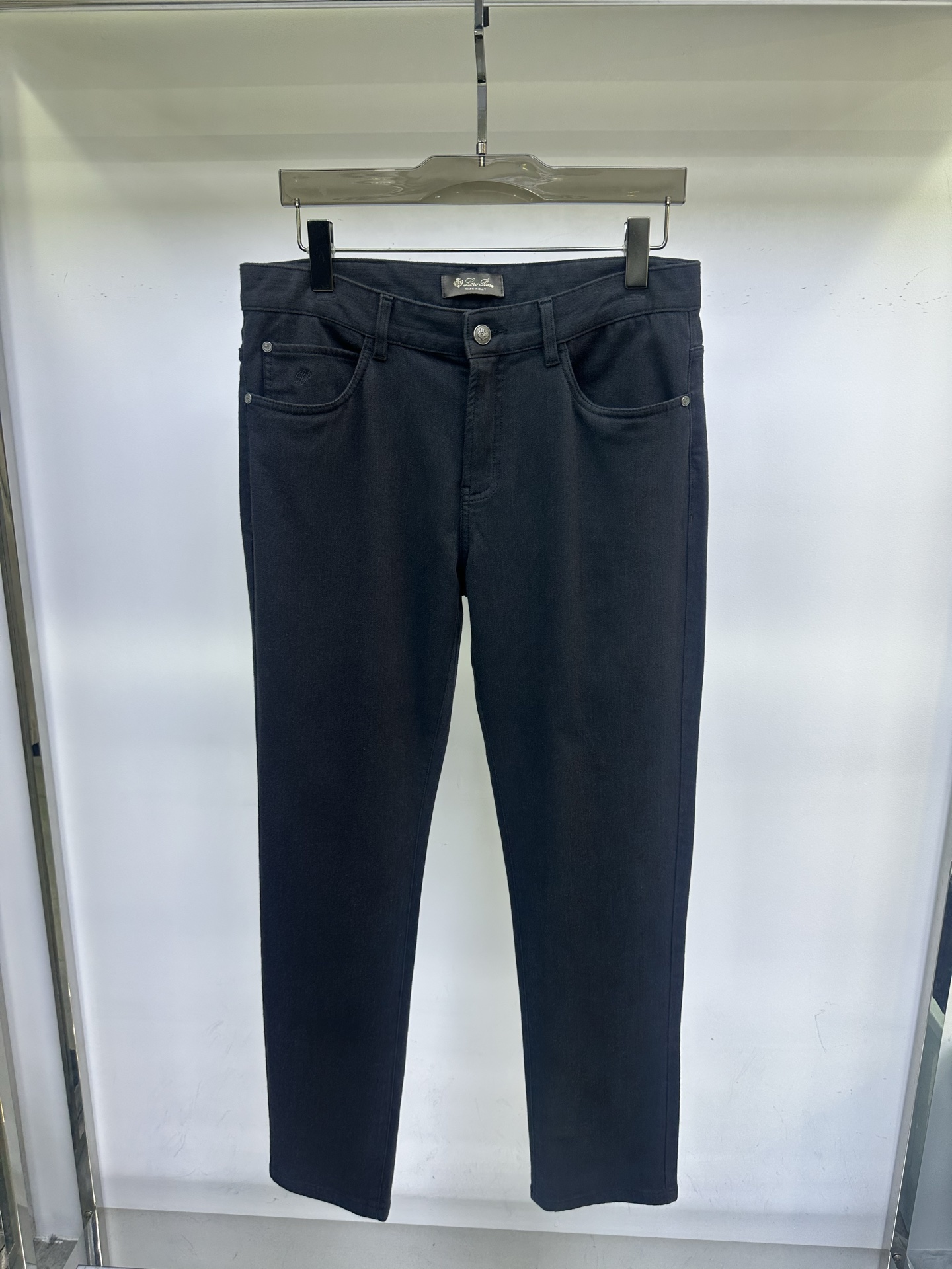 lP🆕休闲裤 25ss秋冬新款 直筒版型 定制竹节棉面料 上身挺括 面料有质感 肌理感强 定制古银色五金