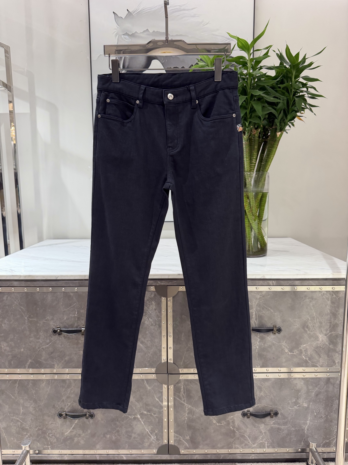 🎺🎺顶级Burberry 牛仔 26ss秋冬新款 专柜同步 Burberry经典低调通勤牛仔款，品牌辨识度细节精致 经典
