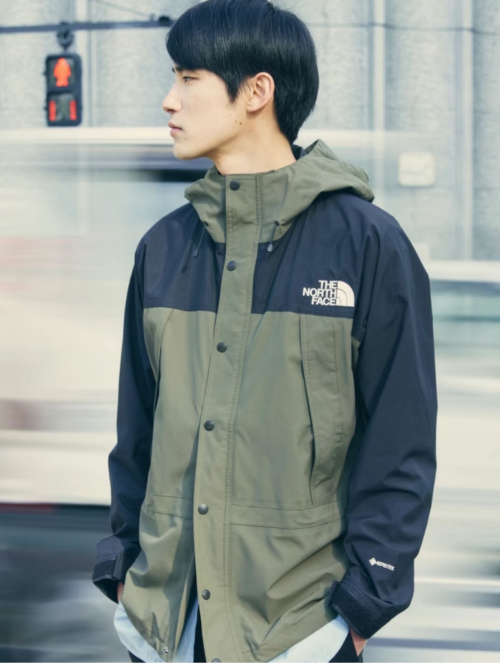 The North Face 1990 Mountain Jacket - Waterproof Outdoor Windbreaker 1 The North Face 1990 Mountain Jacket - Waterproof Outdoor Windbreaker