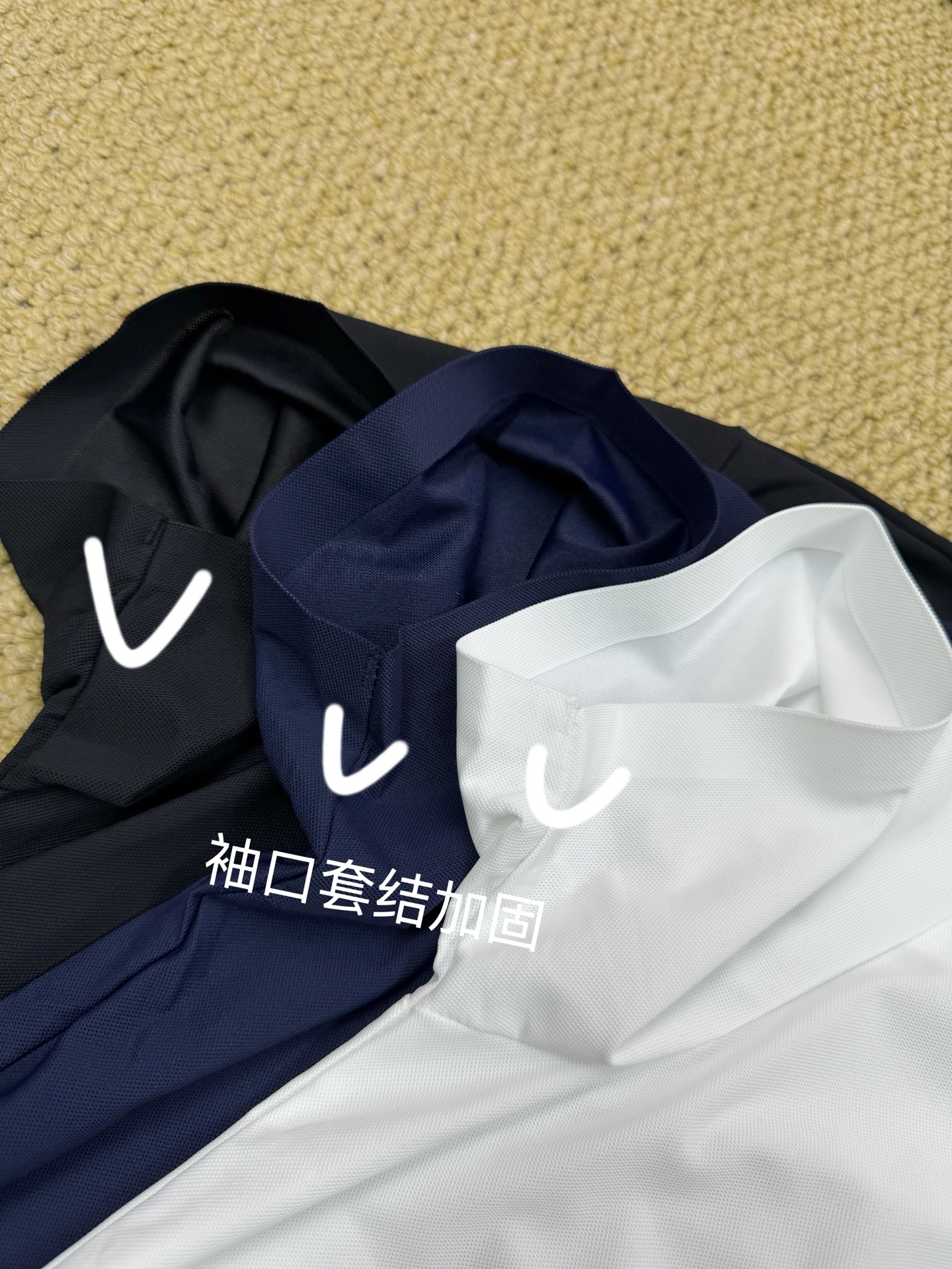 85💰
迪桑特经典基础款翻领胸标小logo短袖T恤,三色可选,夏季POLO衫短袖,商务休闲简约风,上身帅气百搭,夏季必备百搭奢潮单品
高端定制冰丝无痕速干面料 ,穿着舒适、冰爽丝滑透气 、 胸前+袖臂经典简约小logo设计,翻领纽扣设计,百搭商务休闲款,潮男必备单品 ,上身帅气百搭,做工精致,细节到位,三标齐全,诚意满满
🏊🏻非常适合当季的款,上身百搭不挑人,玩转你的潮流,期待你我共同的驾驭
颜色:黑色 白色 藏青色
尺码表:
衣长 胸围 肩宽 袖长 推荐身高体重
M 65 100 43 65 ,适合身高160到165,体重80-105斤
L 67 104 45 67 ,适合身165到170,体重105-125斤
XL 69 108 46 69 ,适合身高170到175,体重125-140斤
2XL 71 112 48 71 ,适合身高175到180,体重140-155斤
3XL 73 116 50 73 适合身高180到185,体重155-175斤
4XL 75 120 51 75 适合身高185到190,体重175-190斤
5XL 77 124 52 77 适合身高185到195,体重190到210斤