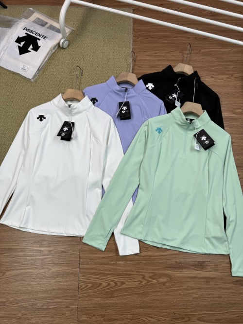 Descente Women's Long Sleeve Half-Zip Training Top - Autumn Collection 1 Descente Women's Long Sleeve Half-Zip Training Top - Autumn Collection