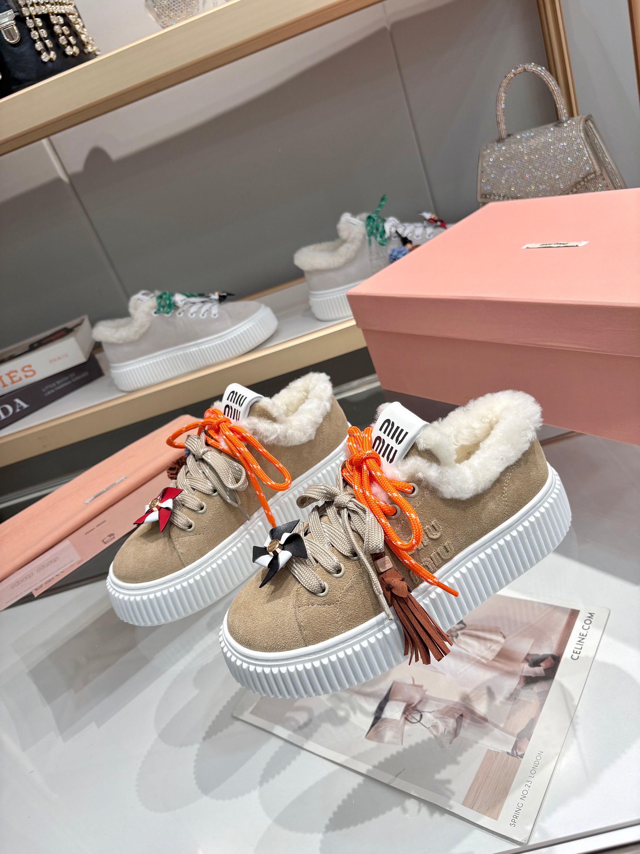 Miu Miu Women's 25SS Winter New Thick-Soled Sneakers, Lambswool Shoes 3 a1758187489532 6253