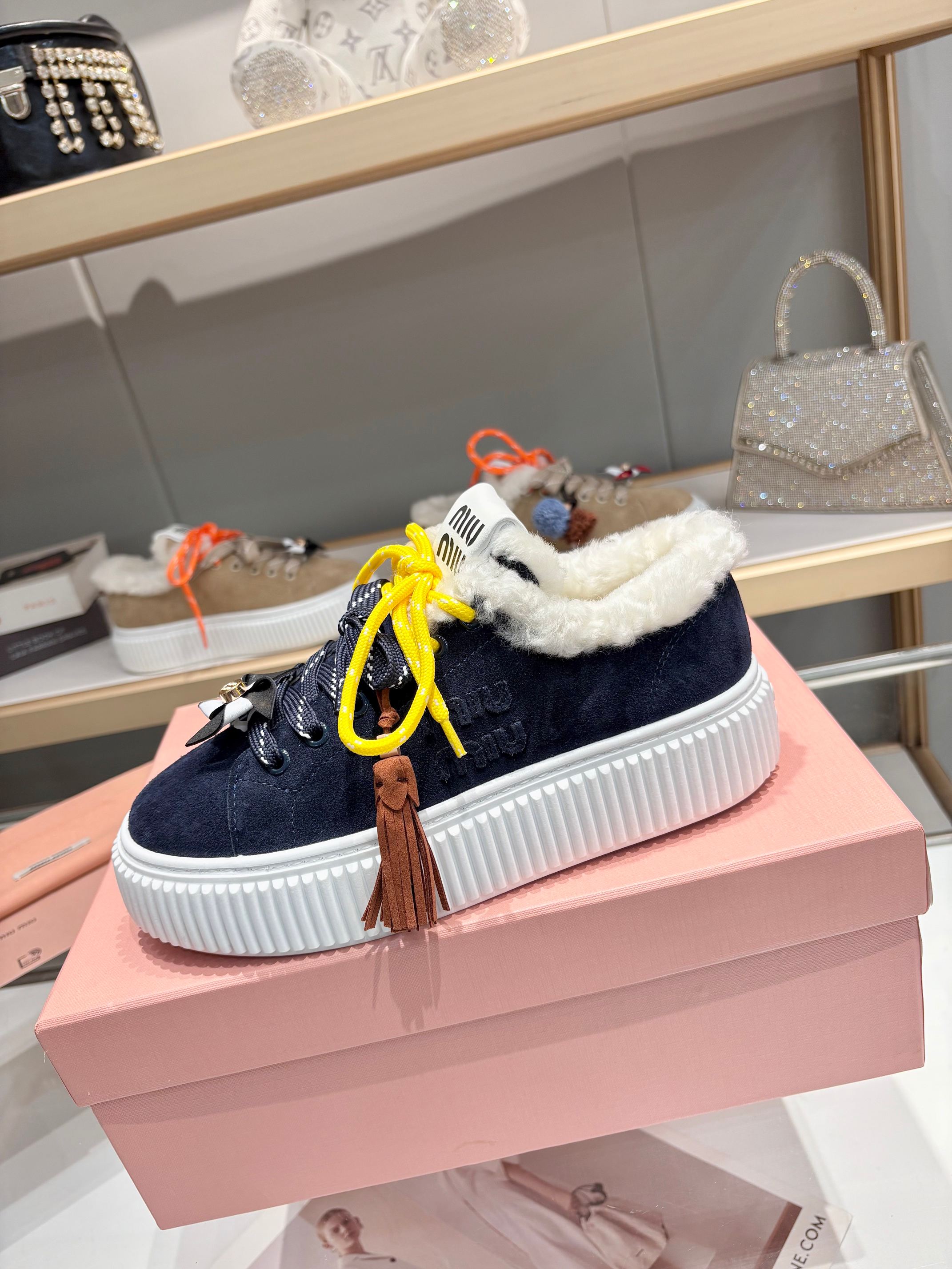 Miu Miu 25SS Flatform Sneakers, Lambswool Trim, Comfortable and Stylish 4 a1758187544699 3350