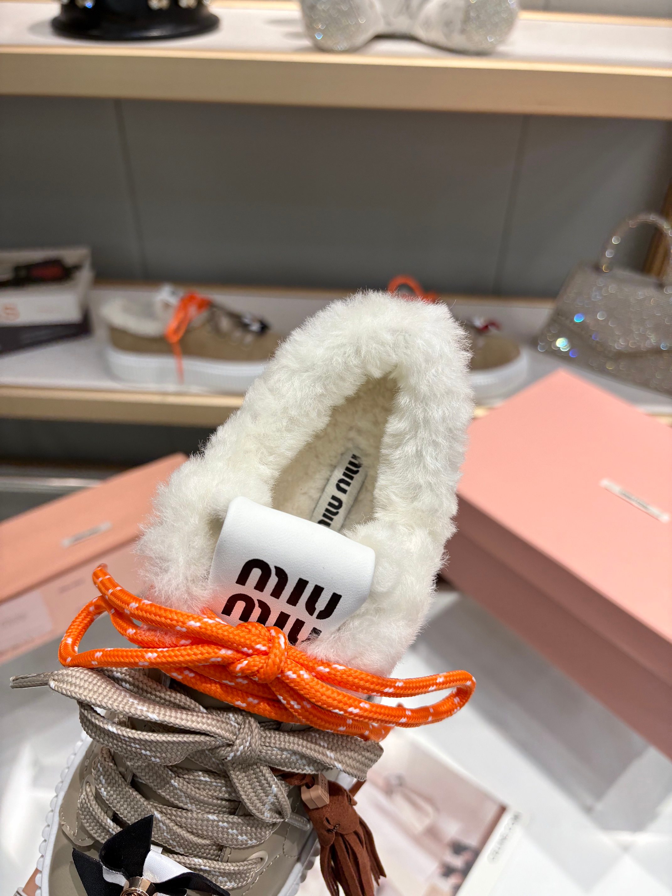 Miu Miu 25SS Winter New Thick-Soled White Shoes with Wool Accents 9 a1758187664024 2674