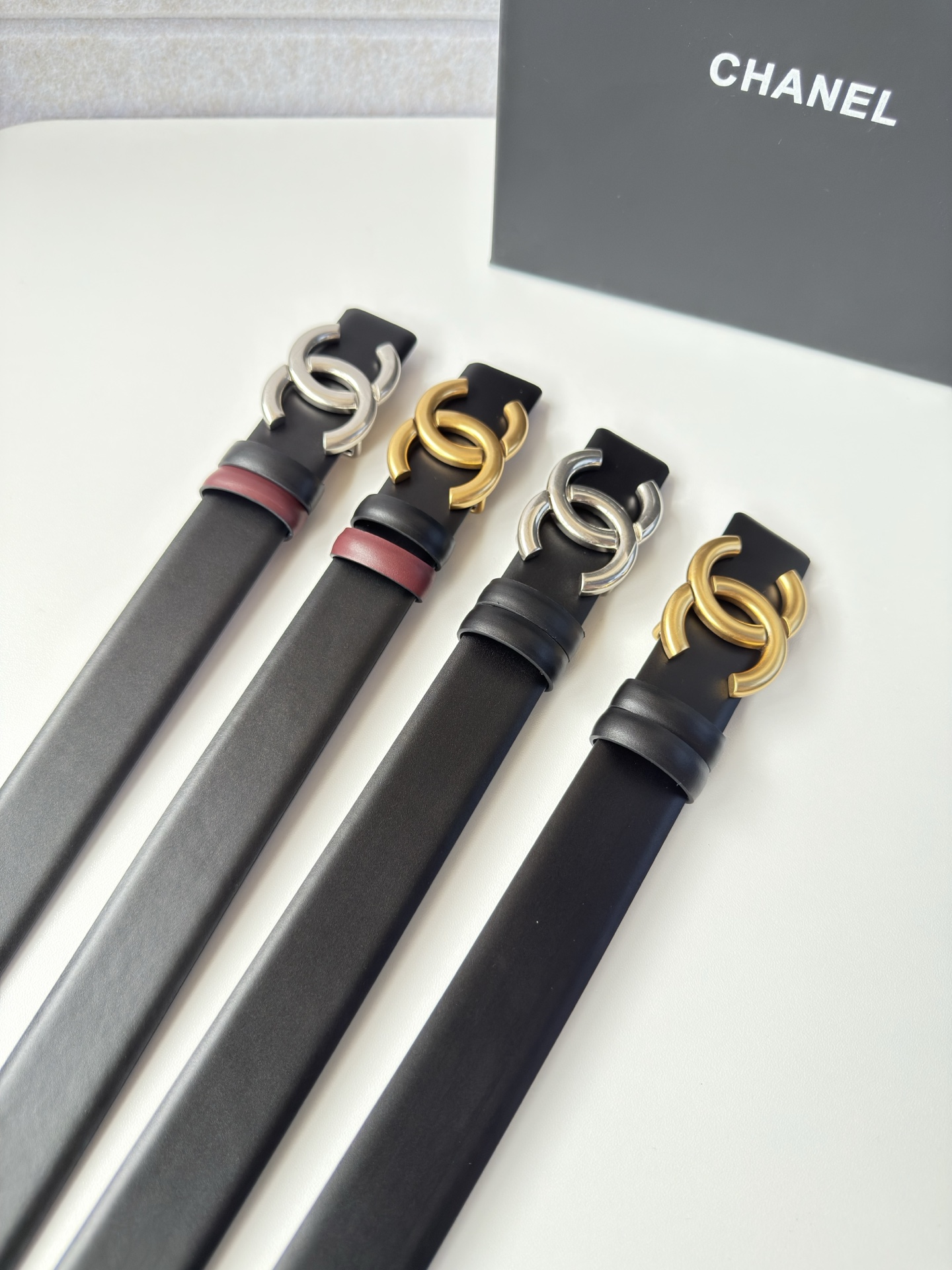 P 3.0cm 香奈儿官网新款，双面头层牛皮皮料，长度：75欧-110欧 铜五金扣原版开模定制