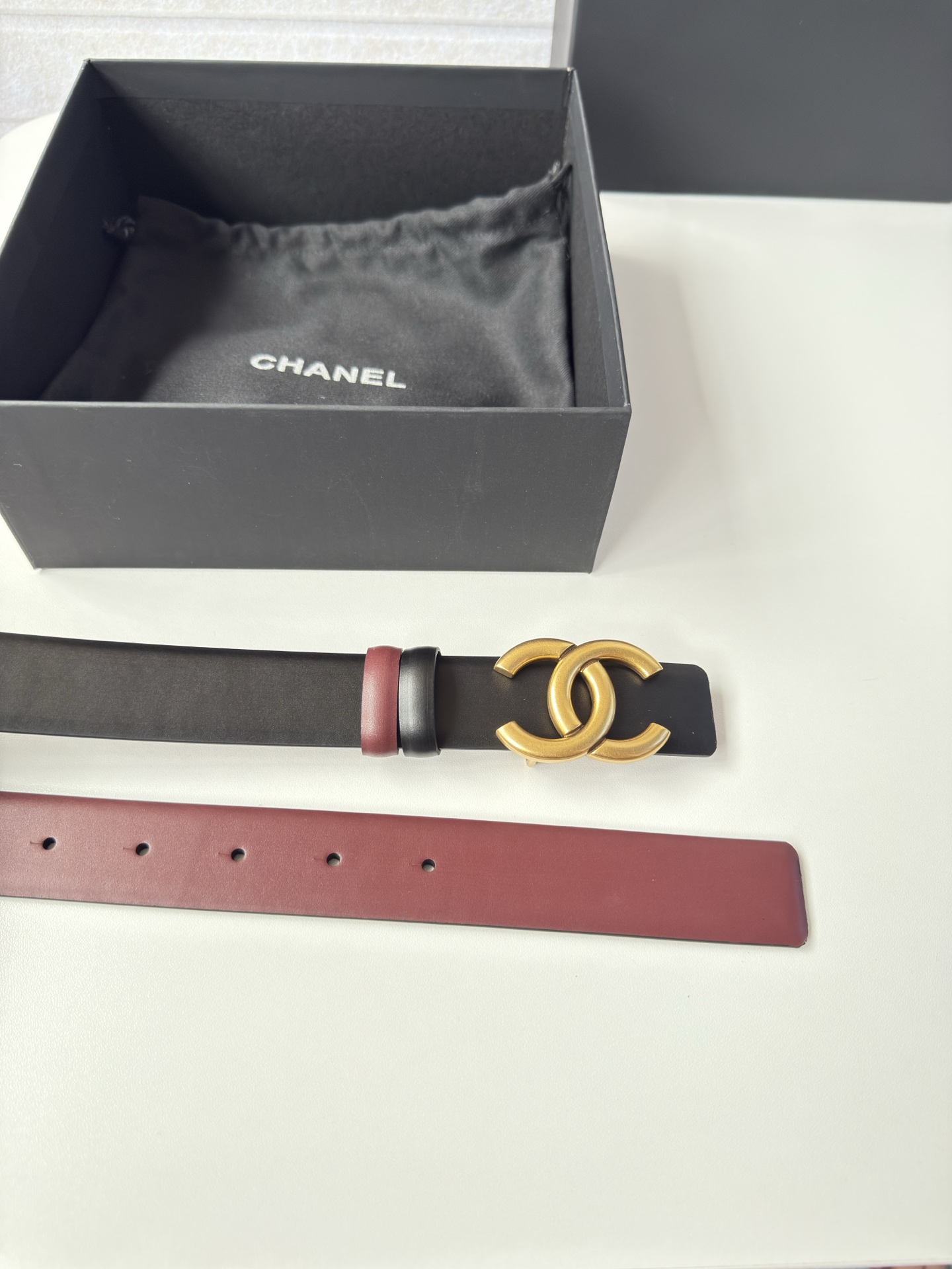 P 3.0cm 香奈儿官网新款，双面头层牛皮皮料，长度：75欧-110欧 铜五金扣原版开模定制