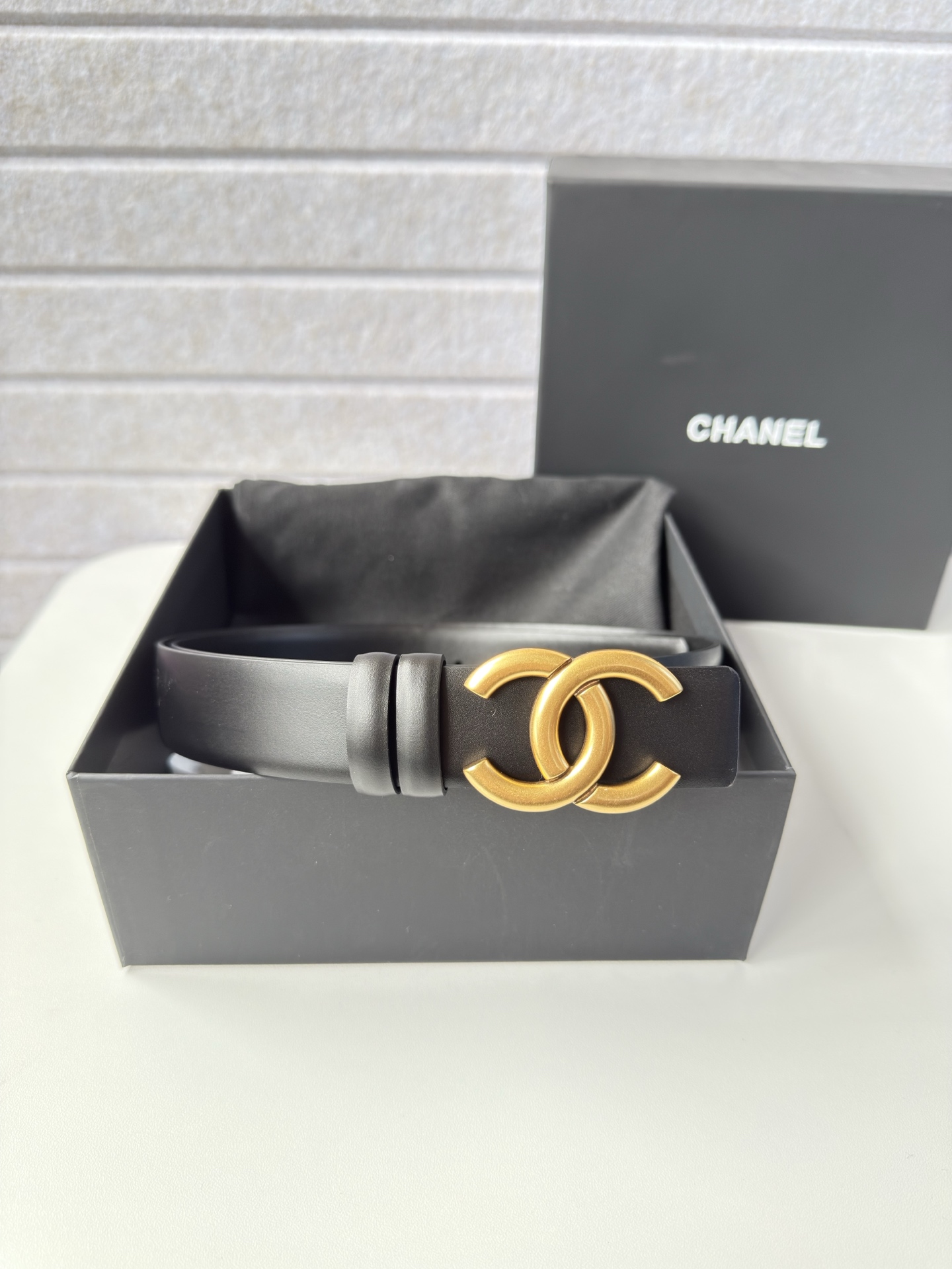 P 3.0cm 香奈儿官网新款，双面头层牛皮皮料，长度：75欧-110欧 铜五金扣原版开模定制