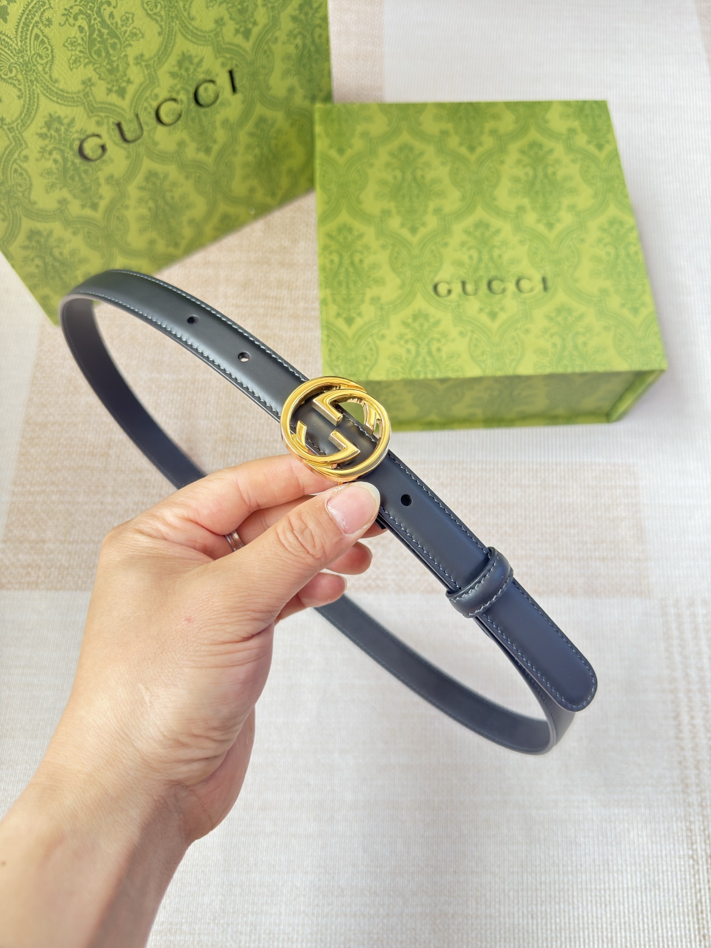 NO:703798,Gucci double-sided calfskin with fine buckle, custom-made original leather, counter width 2.0cm, belt, gucci, cowhide19860909古驰双面小牛皮 搭配精品扣,原产皮料定制,专柜宽度2.0cm,皮带,gucci,cowhide,Belt
