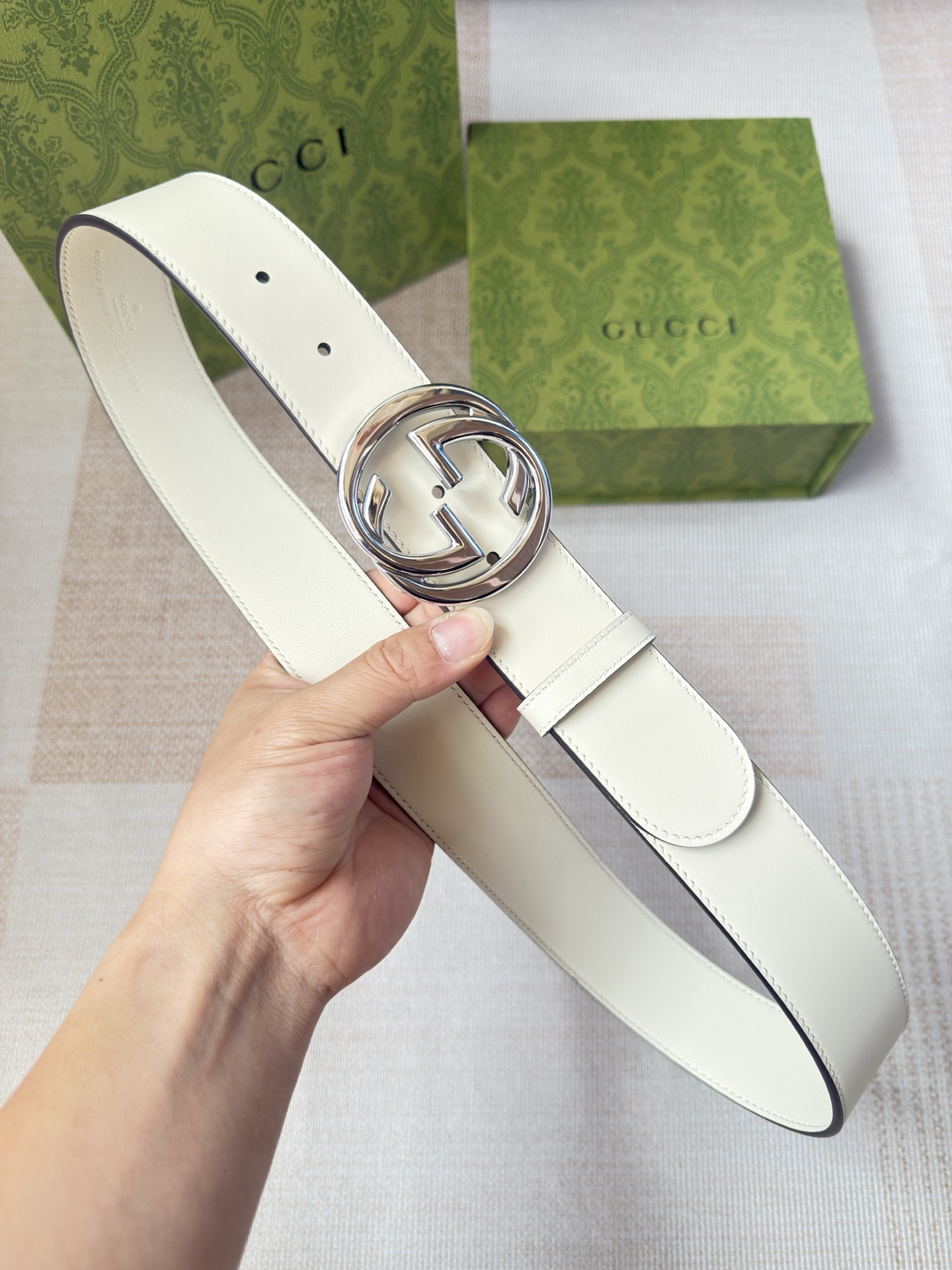 古驰双面小牛皮 搭配精品扣,原产皮料定制，专柜宽度4.0cm