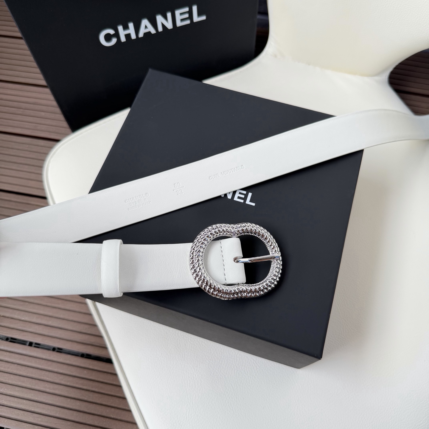 香家✨ Leather belt 30mm皮质腰带 这款是香香25/26早春度假系列3.0cm腰带,采用光滑小牛皮材质, 香家✨ Leather belt 30mm皮质腰带 这款是香香25/26早春度假系列3.0cm腰带,采用光滑小牛皮材质,