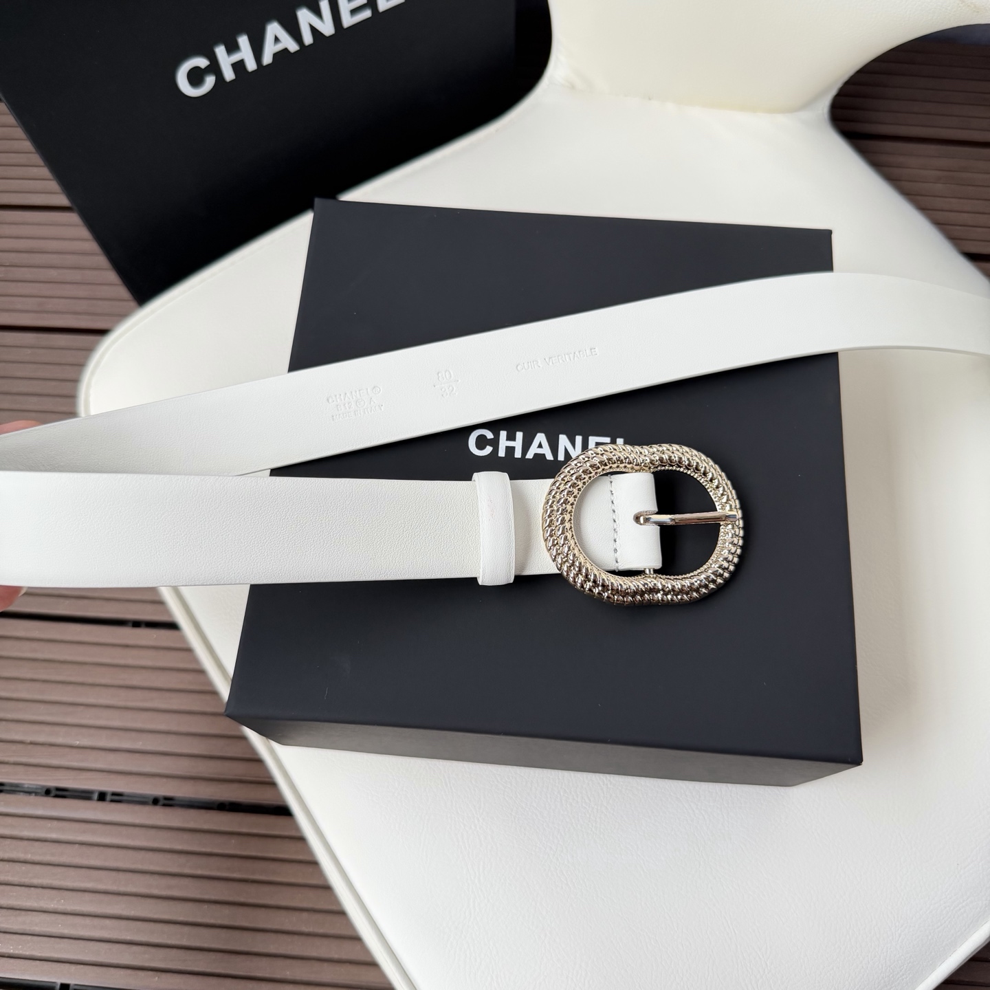 香家✨ Leather belt 30mm皮质腰带 这款是香香25/26早春度假系列3.0cm腰带,采用光滑小牛皮材质, 香家✨ Leather belt 30mm皮质腰带 这款是香香25/26早春度假系列3.0cm腰带,采用光滑小牛皮材质,