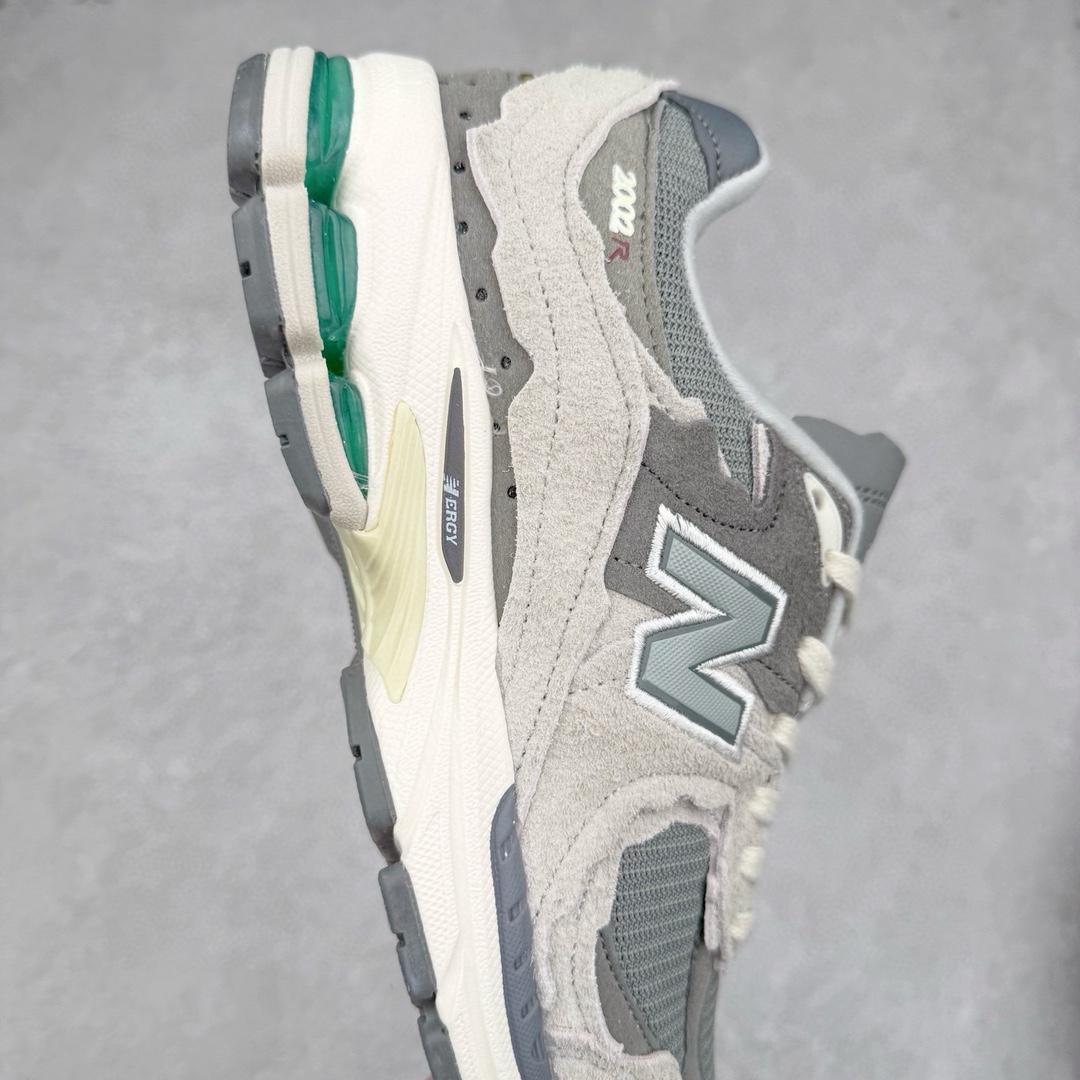 图片[6]-＃特价福利 New Balance NB2002系列 男女休闲慢跑鞋 必备的时髦单品之一 最新出的2002R系列 这款延续了经典科技 升级版N-ERGY缓震物料机能与材质上脚太舒适了 鞋面的柔软麂皮搭配尼龙网布 特别透气而且还复古感 不管是搭配牛仔裤还工装裤都是百搭！小红书众多博主上脚推荐！实拍调校N版已经零色差零失真 百分百还原实物色彩所见即所得 不存在货不对板色差等低级问题 选购参考实物拍摄 不混卖不参货 只用心做好货严格选品 承诺混一赔十 尺码：36 36.5 37 37.5 38 38.5 39.5 40 40.5 41.5 42 42.5 43 44 45-选品中心